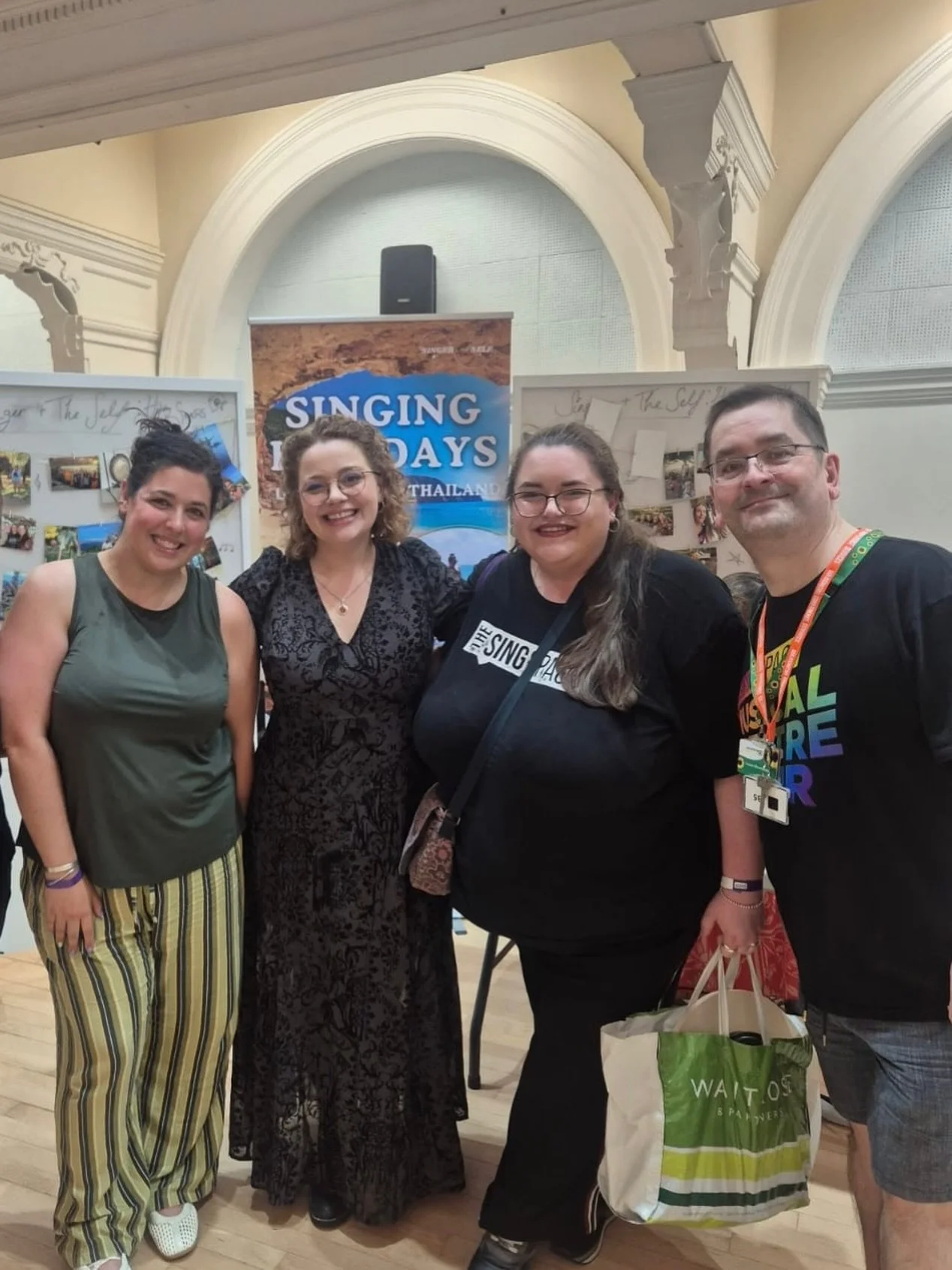 🎭 PARENTS&hellip; this one&rsquo;s for YOU! 🎶

Principal Alex has been busy teaching at a HUGE musical theatre event for adults this weekend! ✨

But did you know she also runs our local adult choir @northwoodmusicaltheatrechoir? 👀🎤

If watching y