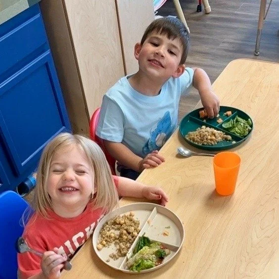 One of the things that makes Agape special? Our onsite chef! 

Every day, our chef prepares fresh, homemade meals and snacks right here at Agape for our kids to enjoy.

We believe mealtime is an important part of the day, not only for nourishing grow