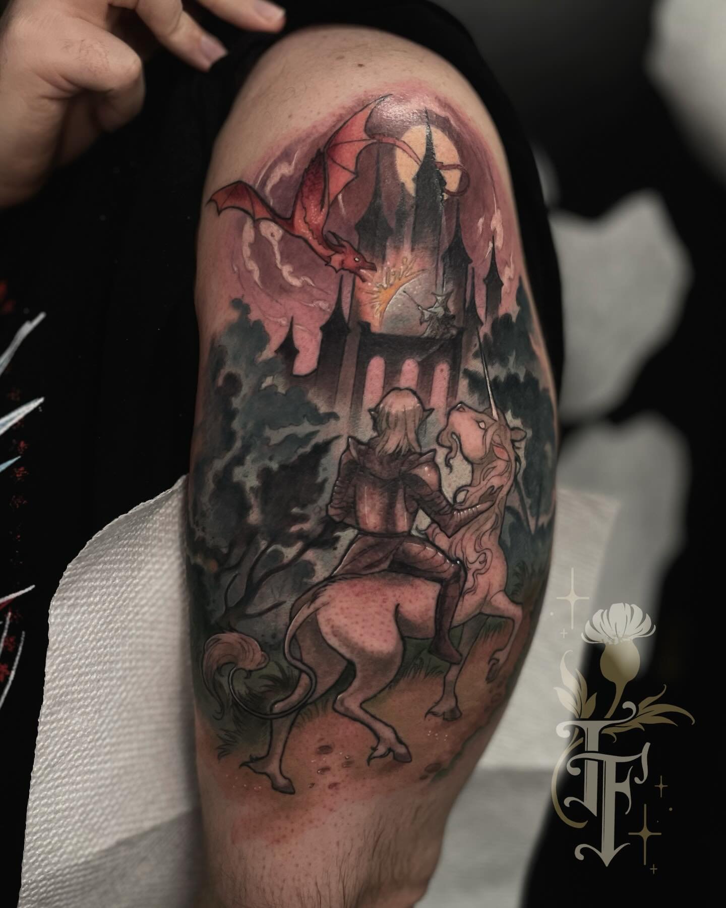 A d&amp;d scene sleeve for Brandon and his characters! ✨ a slight scare cover up. this was so much fun and I would love to be able to represent more of your original characters! &bull;
&bull;
&bull;
#ohioartist #ohiotattooartist #neotraditional #illu