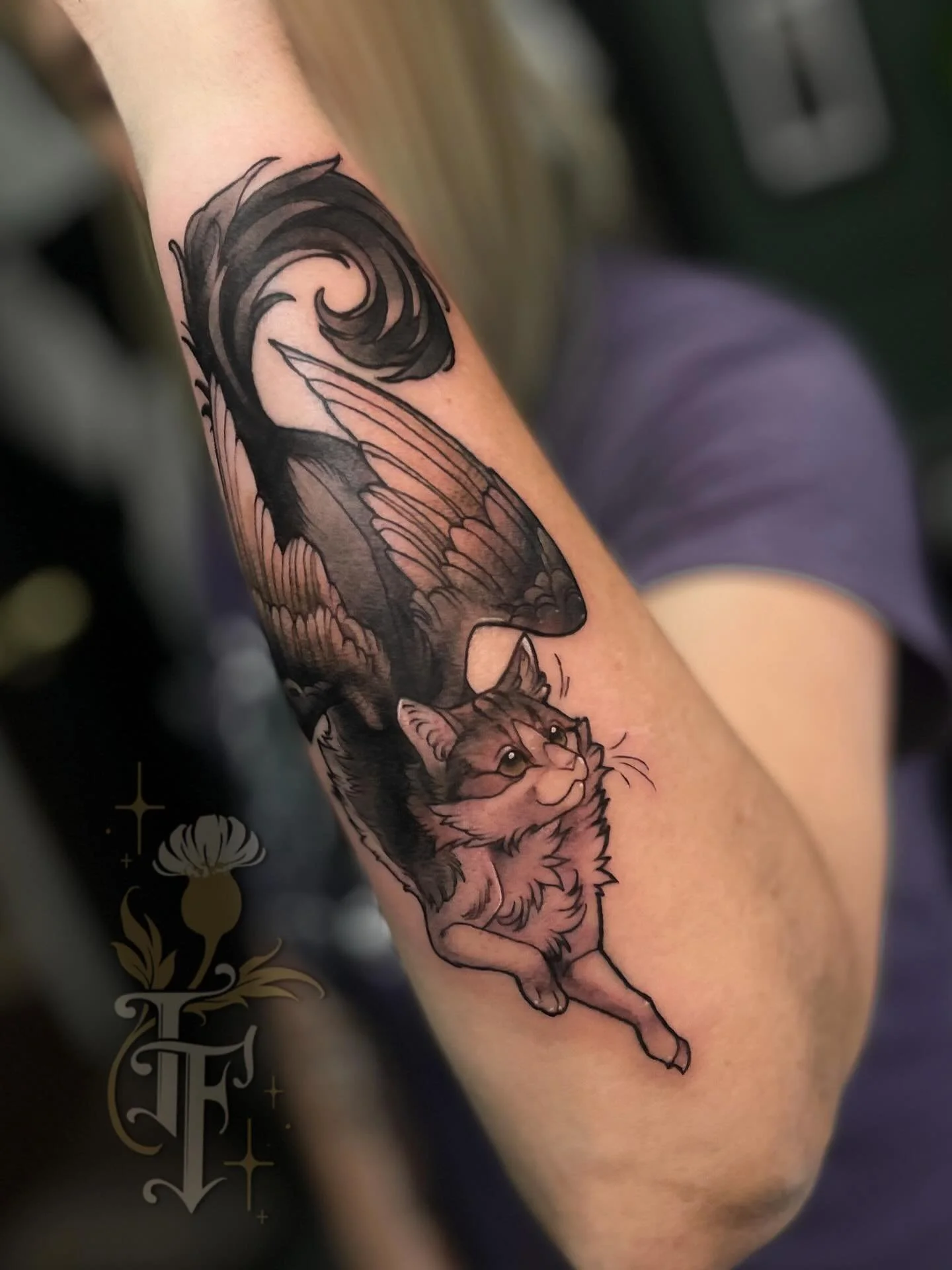 A memorial of Boo for Amy✨just a magical little guy! 
&bull;
&bull;
#ohioartist #ohiotattooartist #neotraditional #illustrativetattoo #neoromantic #neotraditionaltattoo #neoromantictattoo  #artnouveautattoo #literarytattoo #fantasytattoo
#neonouveaut