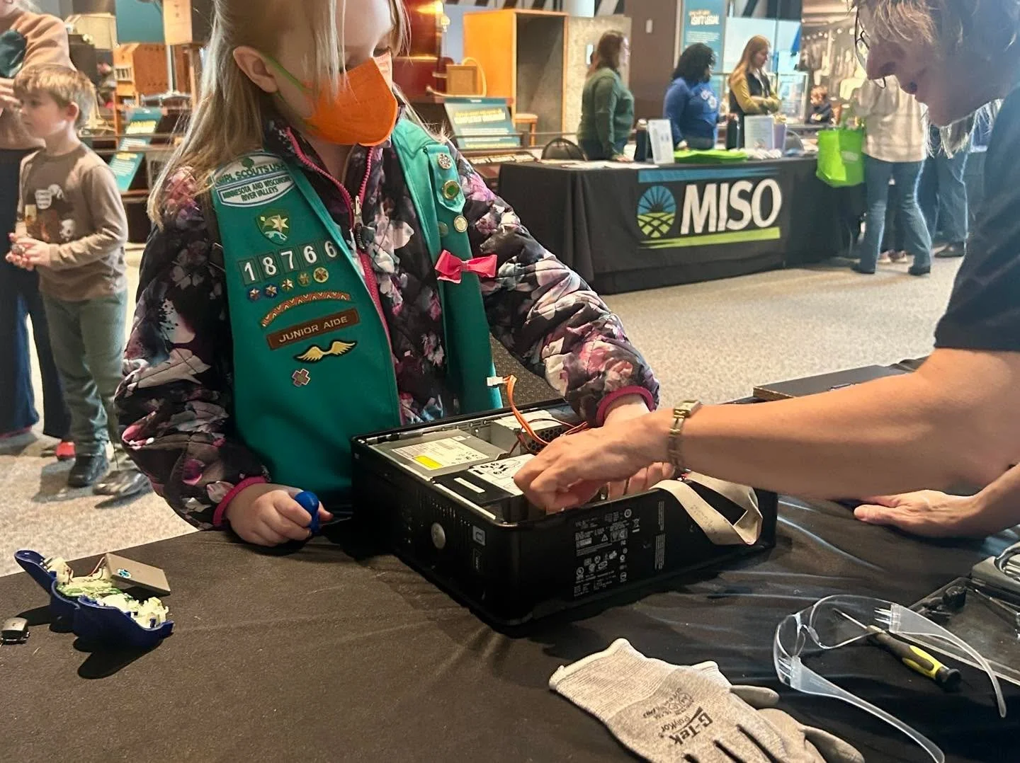 Happening now: The @sciencemuseummn is hosting Women and Girls in STEM Day on Saturday, February 7th. Visitors learned about our mission of digital inclusion, reuse, and the importance of responsible recycling! ♻️ Come say hi! The event goes until 3 
