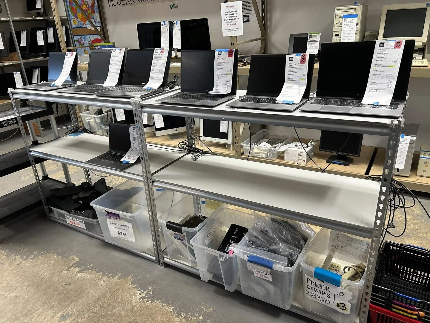 What you will find at the Free Geek Twin Cities thrift store on Wednesday, February 11th.

#freegeektc #thriftstore #thriftstoreshopping