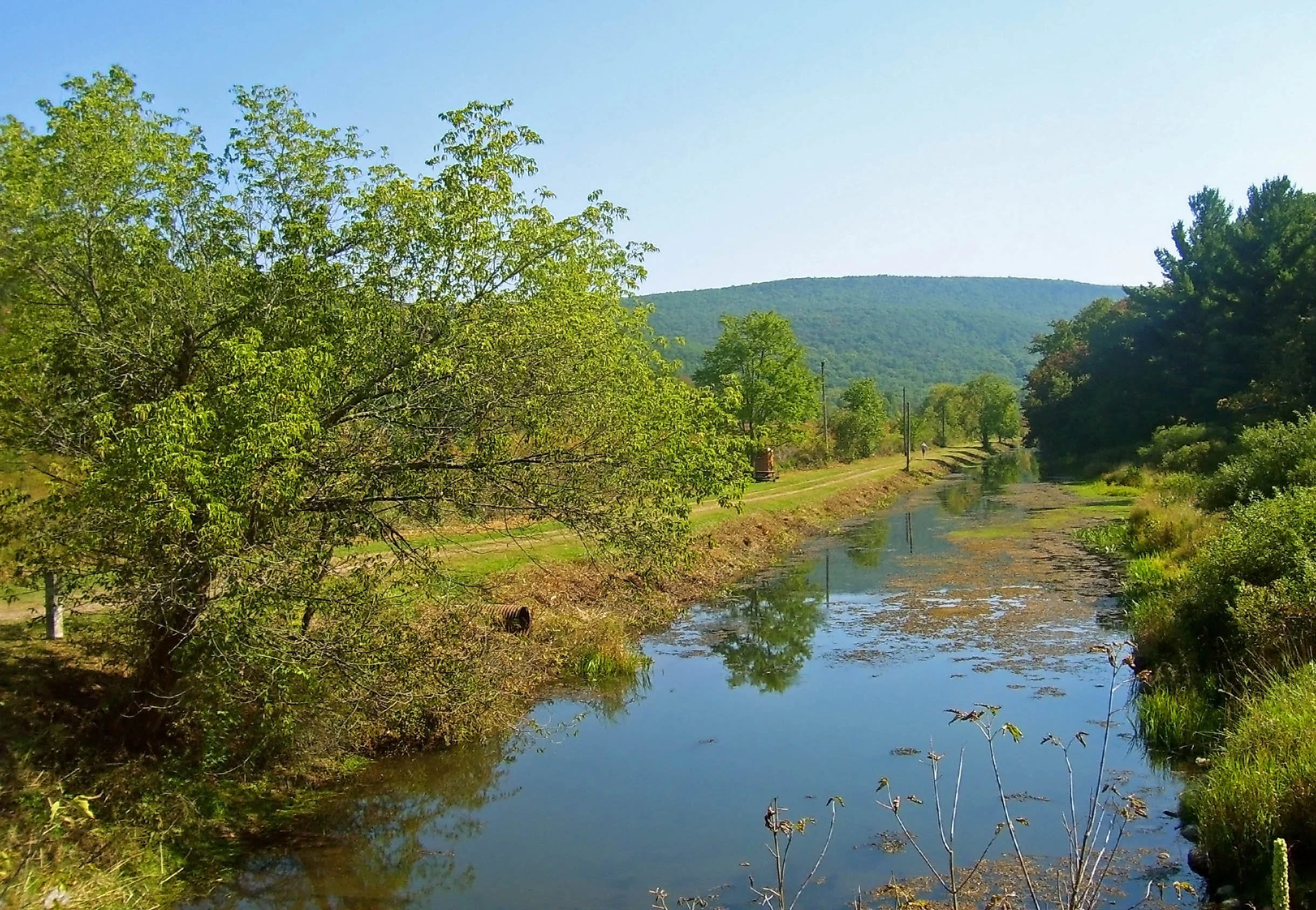 Delaware_and_Hudson_Canal_near_Summitville,_NY.jpg