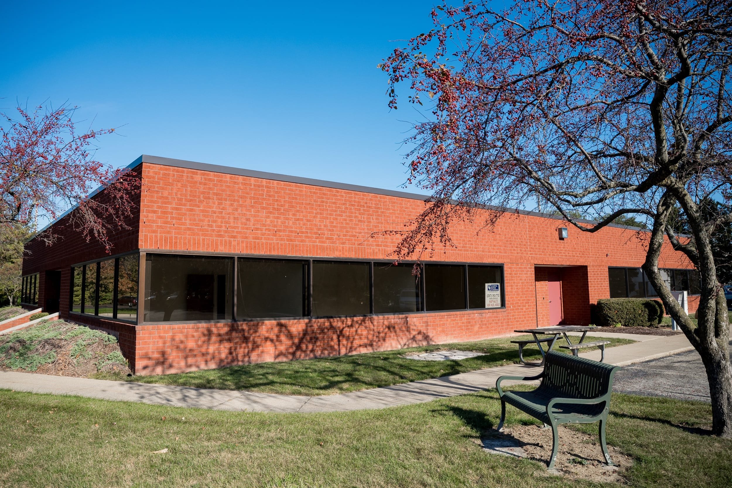 1802-fox-drive-breakshot-property-management-group-champaign-urbana-3.jpg