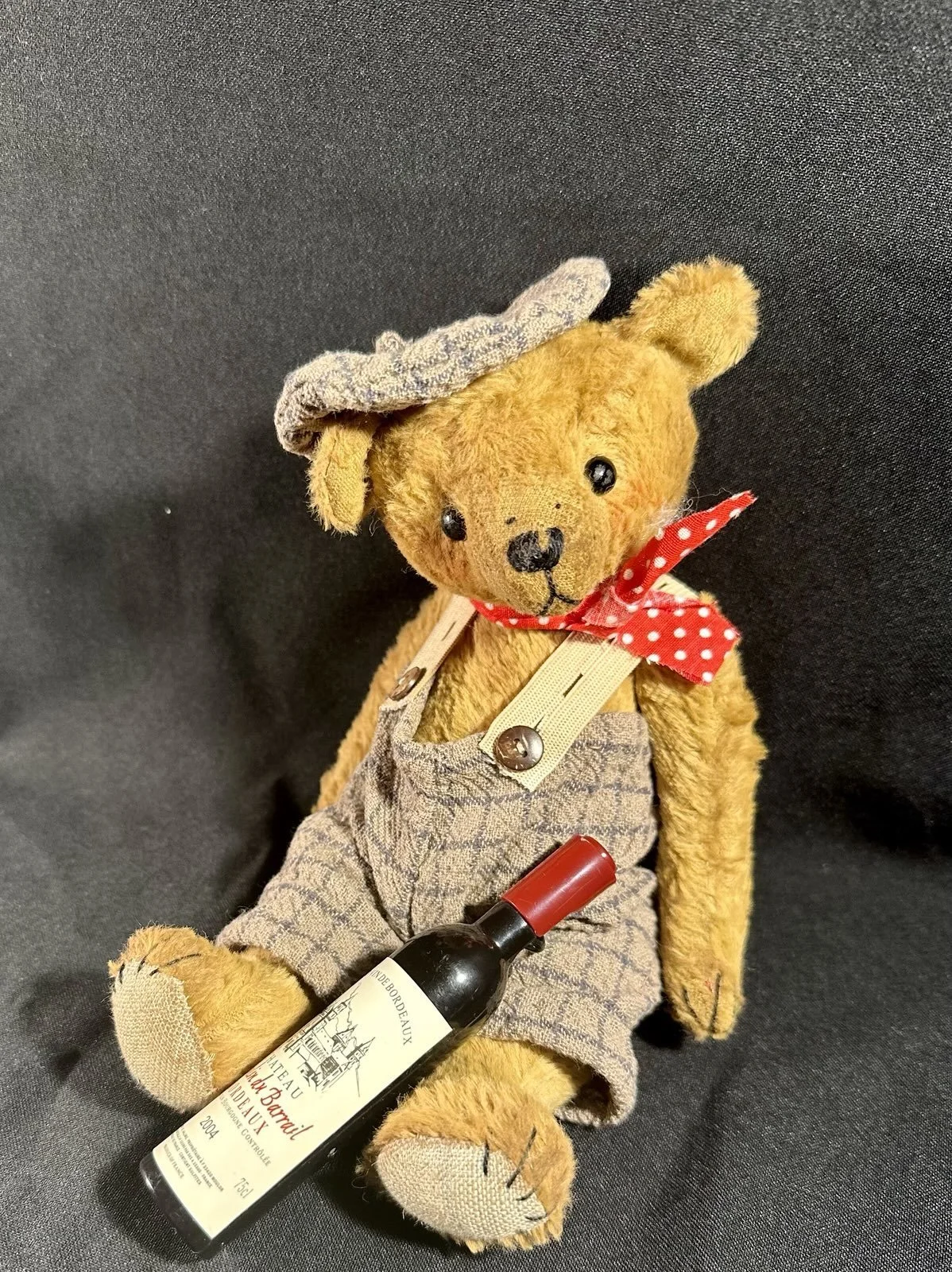 Francis – ca. 22 cm groß, aus Viskose, 5-fach gegliedert. Preis: 98 €