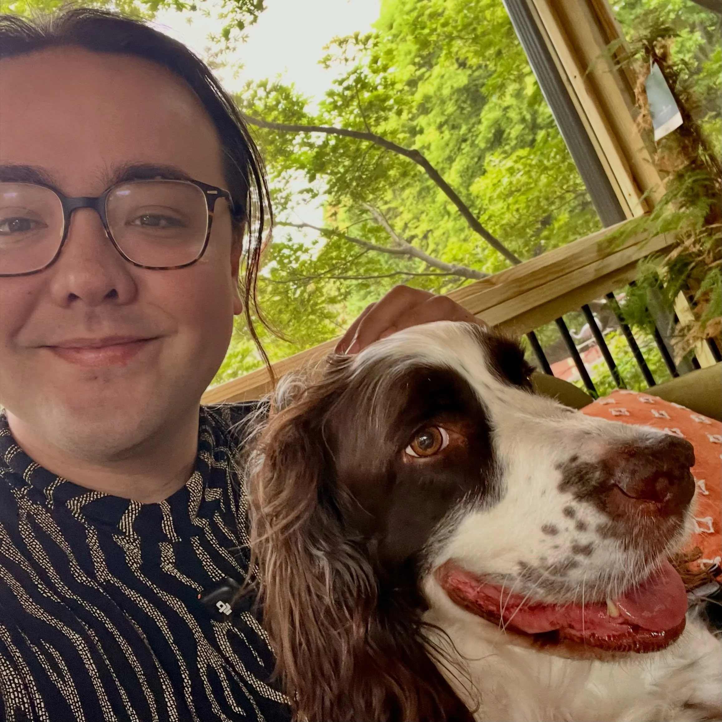 New episode of The Southern Shmooze Podcast out now with @bentleyforus ! BIG congrats to them on their recent win as the Democratic nominee for Georgia House District 90. Bentley made history as the first openly nonbinary person AND the first Japanes