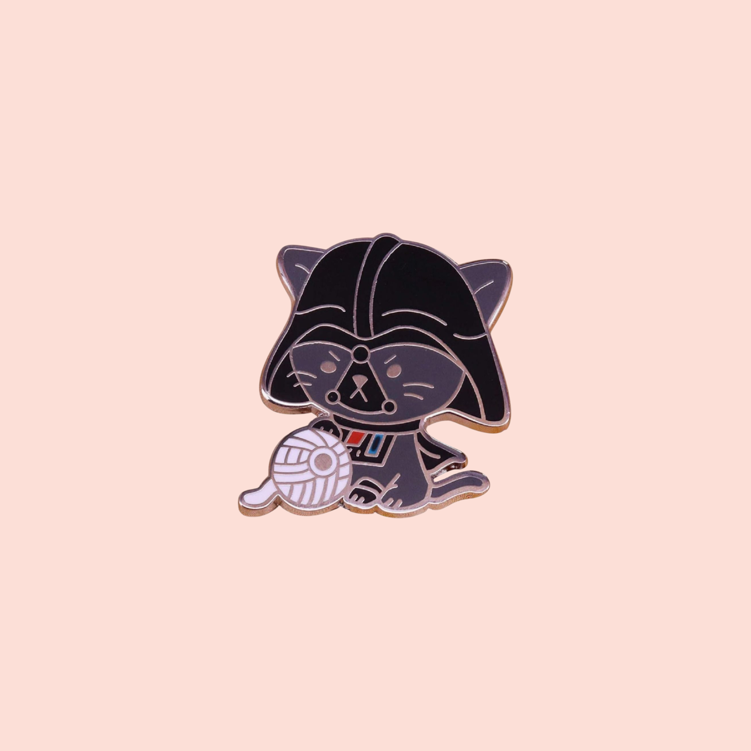 Épinglette émaillée tricot crochet Darth Vader cat with yarn