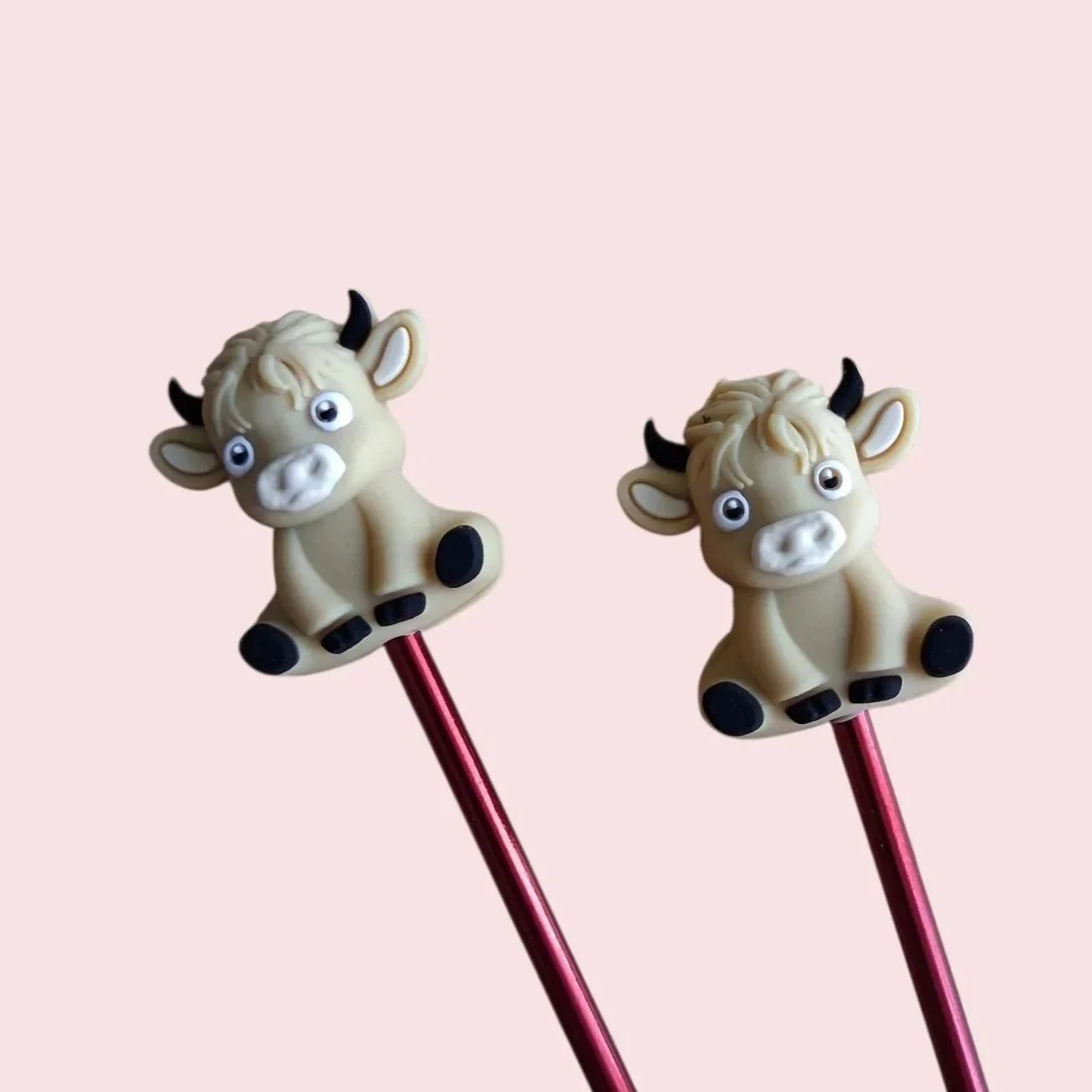 Embouts en silicone 3D pour aiguilles à tricoter vache highland beige