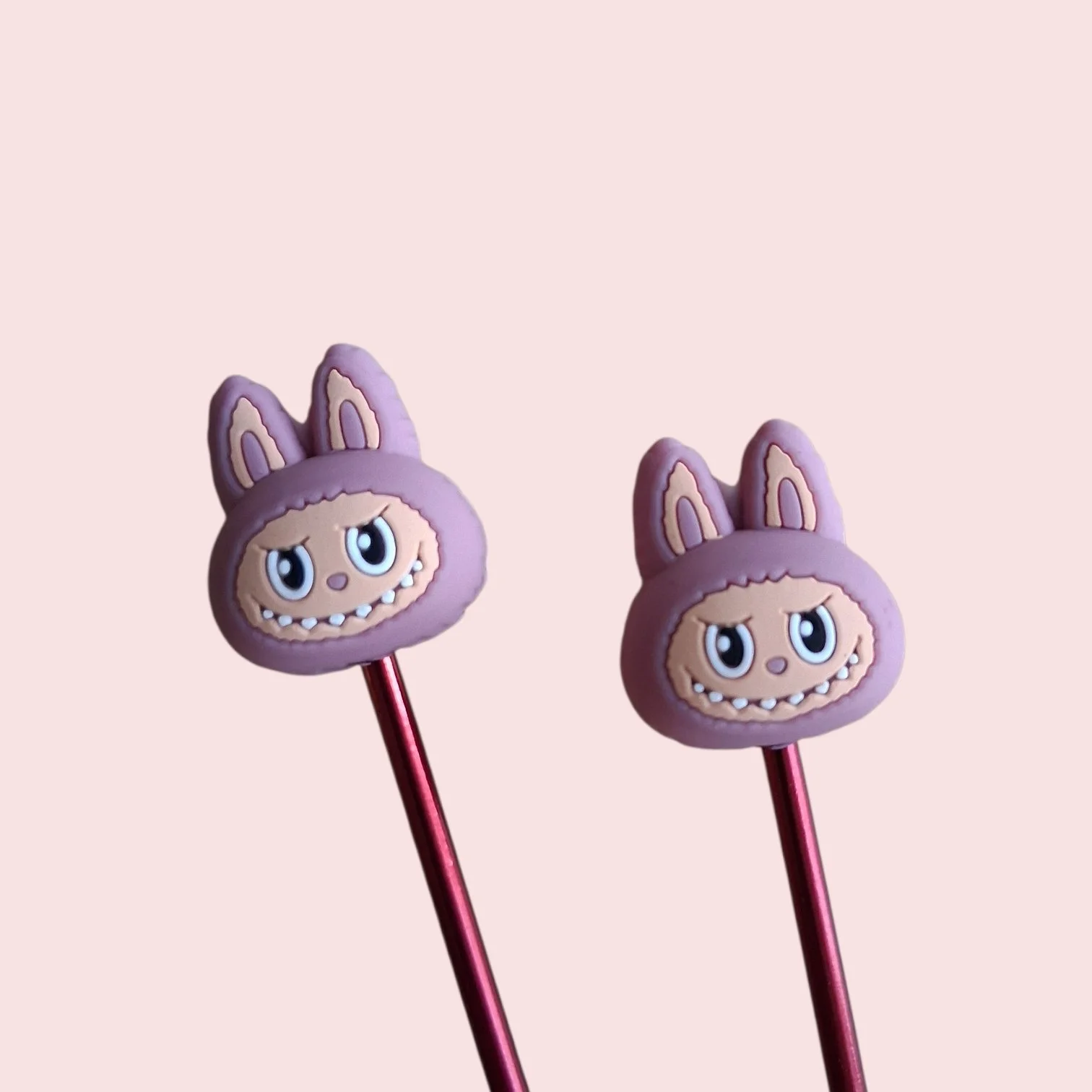 Embouts protecteurs en silicone pour aiguilles à tricoter Labubu rose 3D