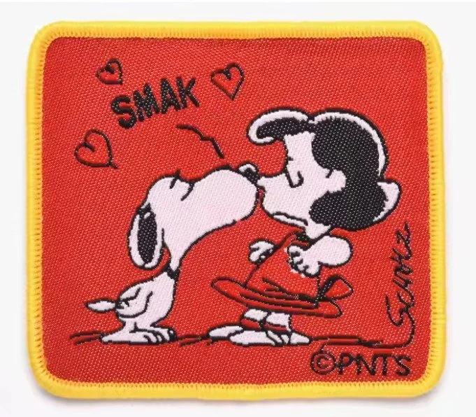 Écusson Snoopy à coudre ou à repasser