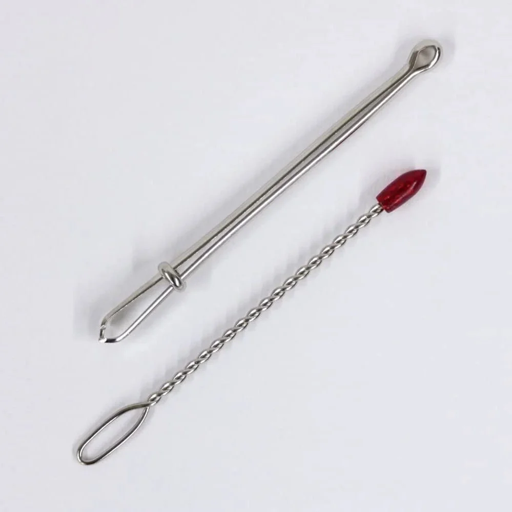 Passe-partout pour cordon ou élastique en métal Clover  bodkin