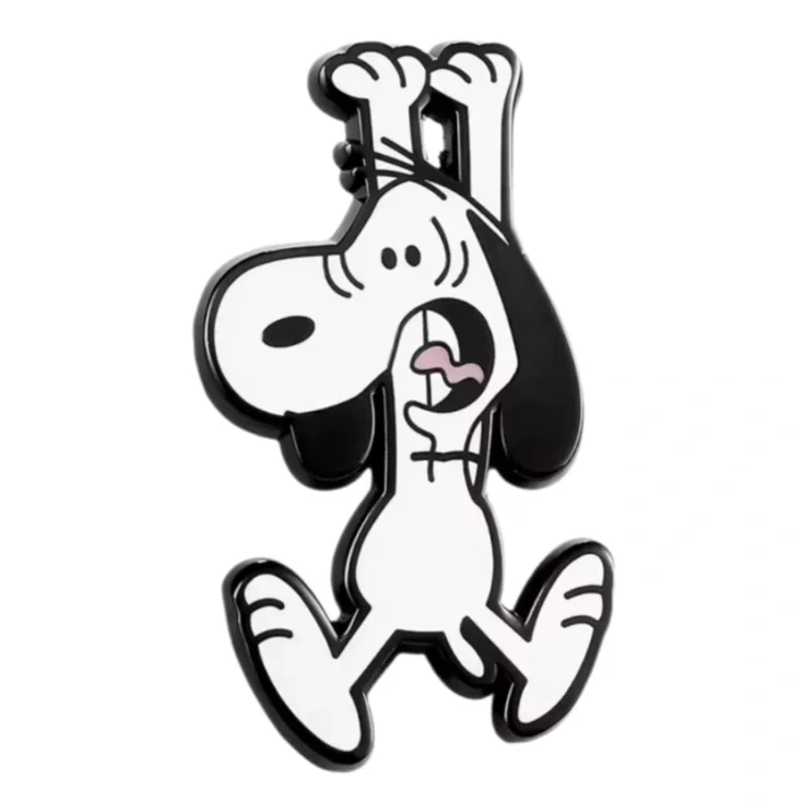 Épinglette émaillée Snoopy va tomber