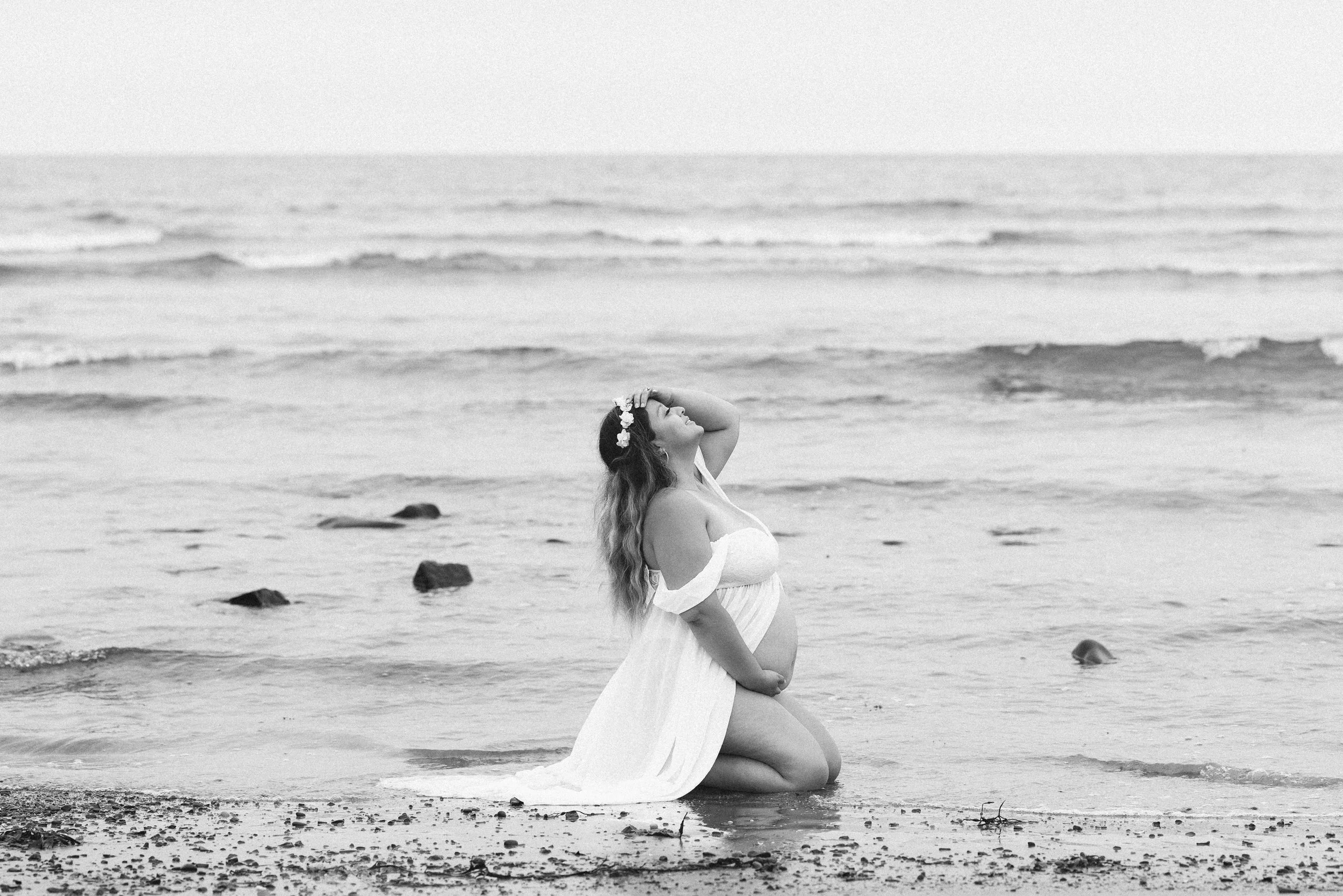 seapoint beach family maternity-3.jpg