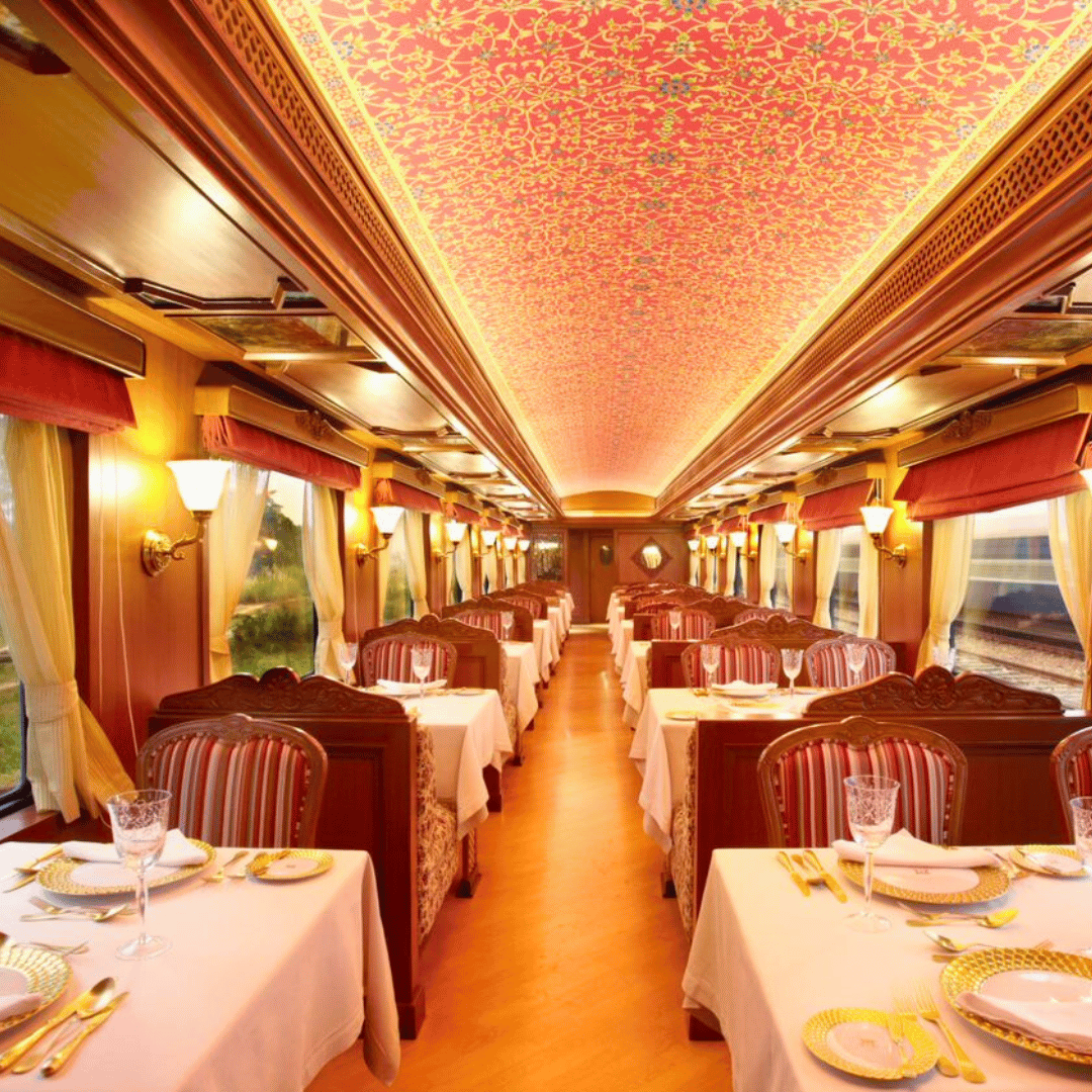 Maharajas Express Golden Triangle (5).png
