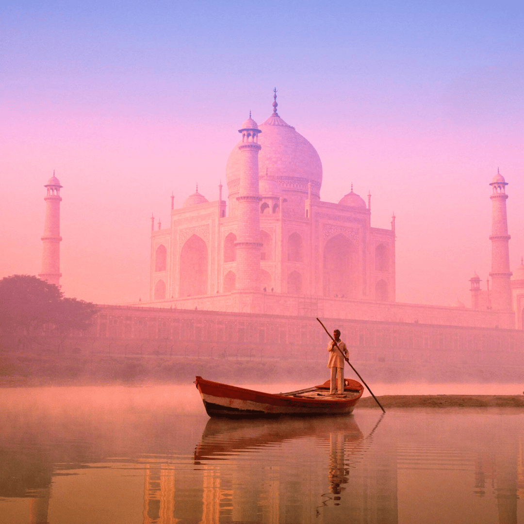 Maharajas Express Golden Triangle (2).png