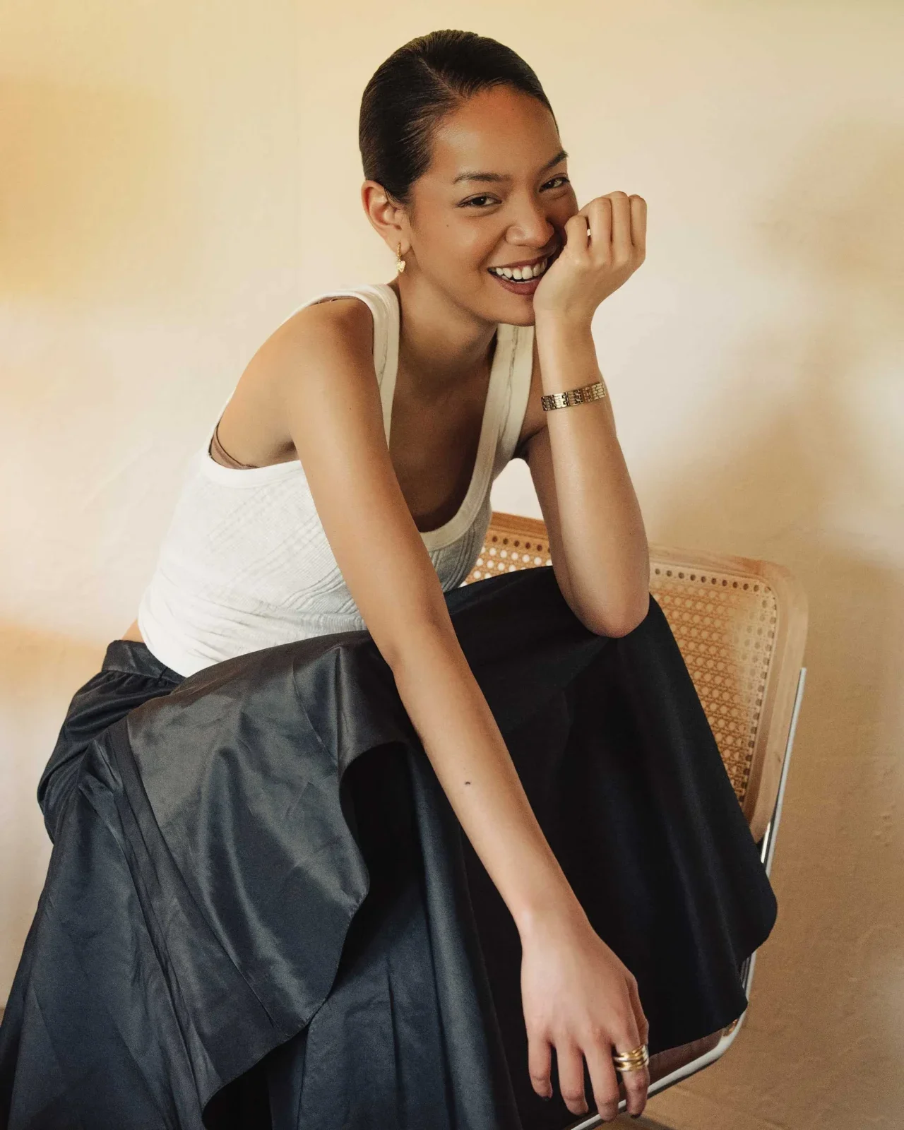 hillari-conlu-vogue-philippines-music-P-1280x1600.webp
