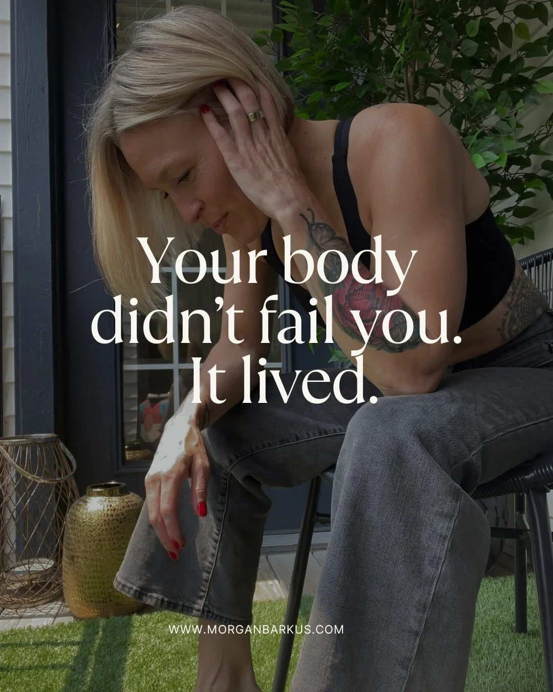 Stretch marks. Cellulite. Aging.
Your body didn&rsquo;t fail you.
It lived.

The insecurity didn&rsquo;t come from your body.
It came from the lie you were sold about what a woman is supposed to look like.

I&rsquo;m a coach, and I help women stop ne