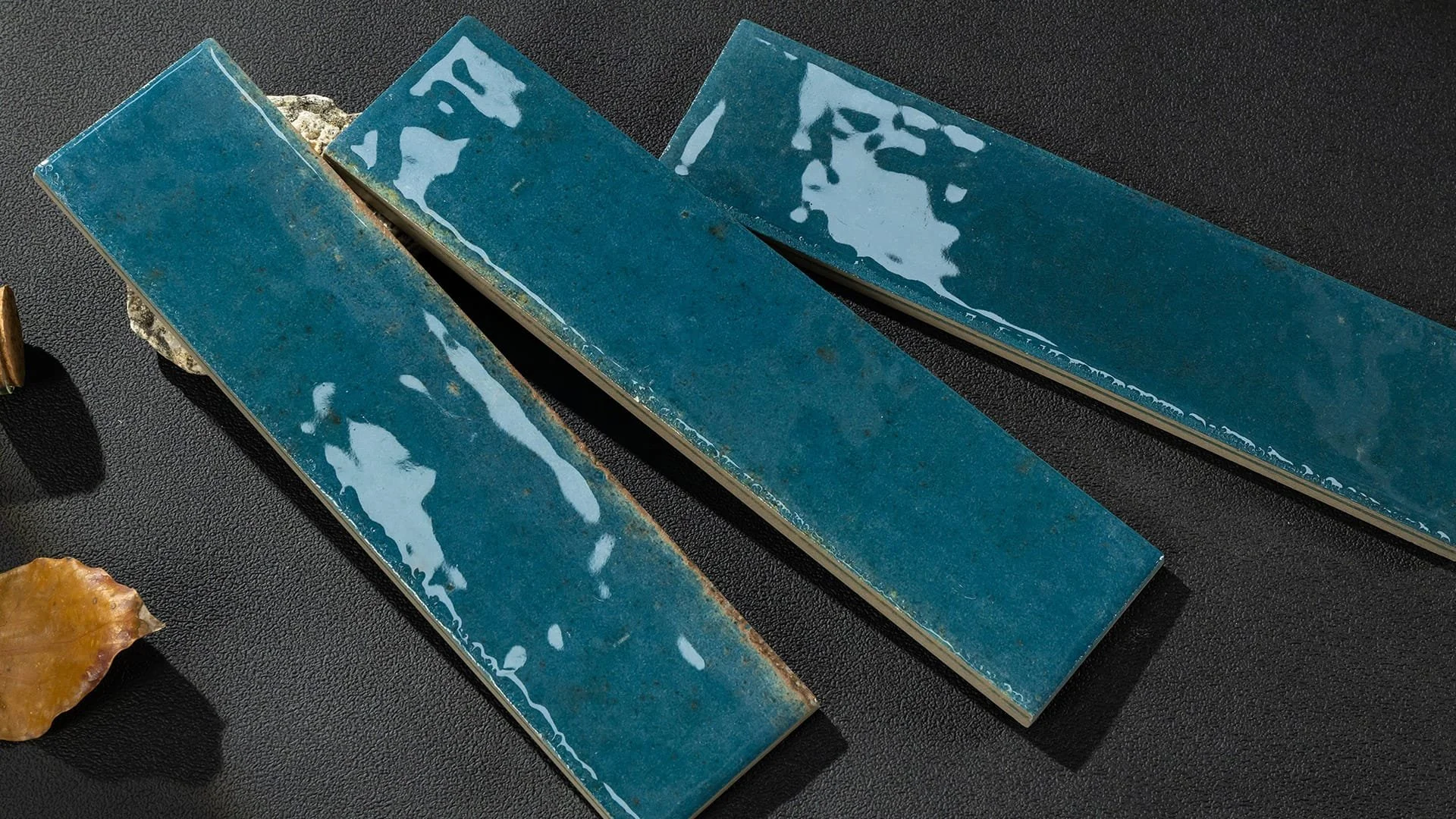 Otway Dark Blue Gloss Lifestyle.jpg