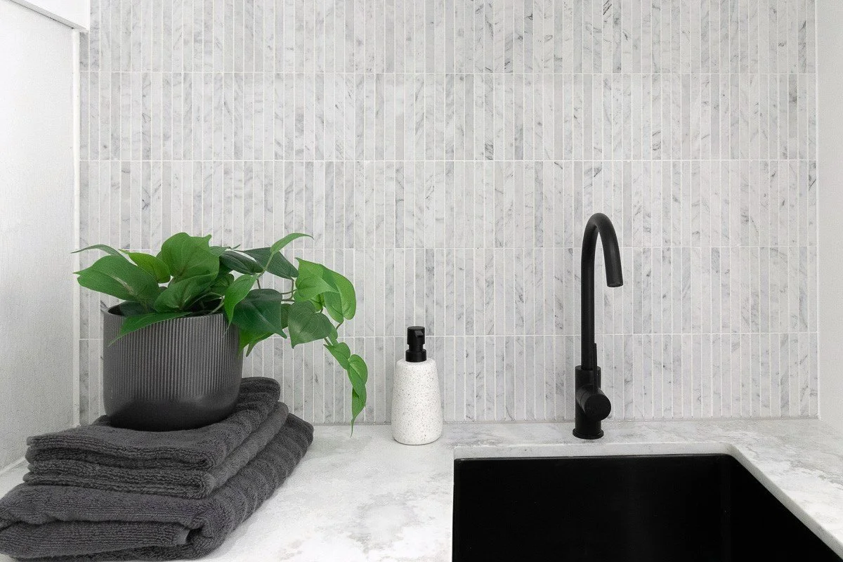 Carrara Stack Bond Lifestyle (2).jpg