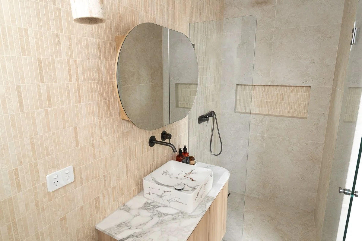 Travertine Stack Bond Lifestyle (4).jpg