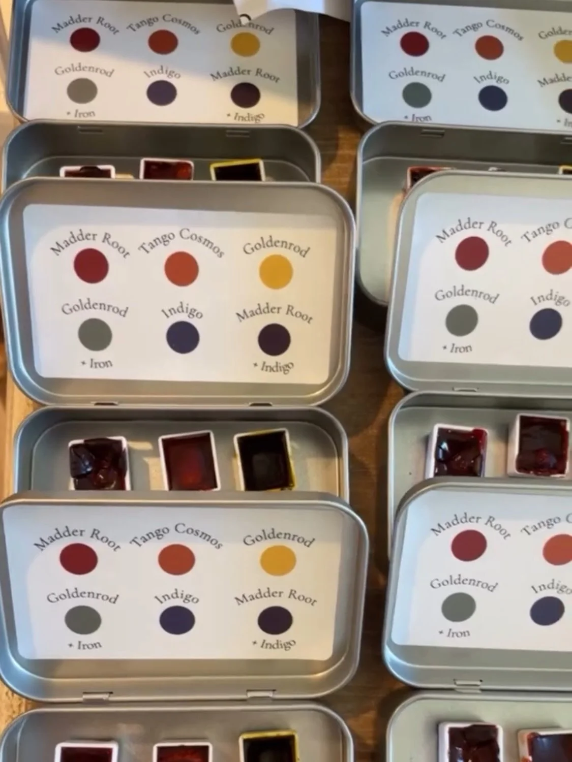 ✨Plant Pigment Water Color Sets Available ✨

$45 ✨DM to buy, porch pickup or shipping available✨

This is a great Christmas gift for the artist in your life. Each palate is carefully crafted with pigment extracted from plants 🌱🌻🌺

Here&rsquo;s the