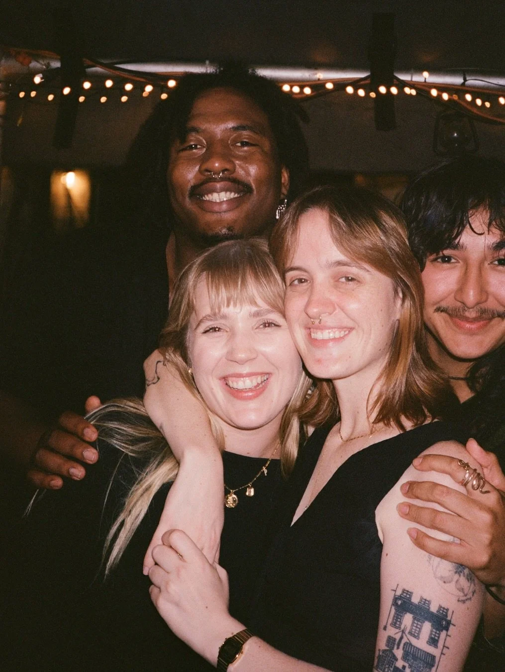 summer scrapbook on #35mm ⛱️ (also i ran out of tags, soz, find yourself 🔎)