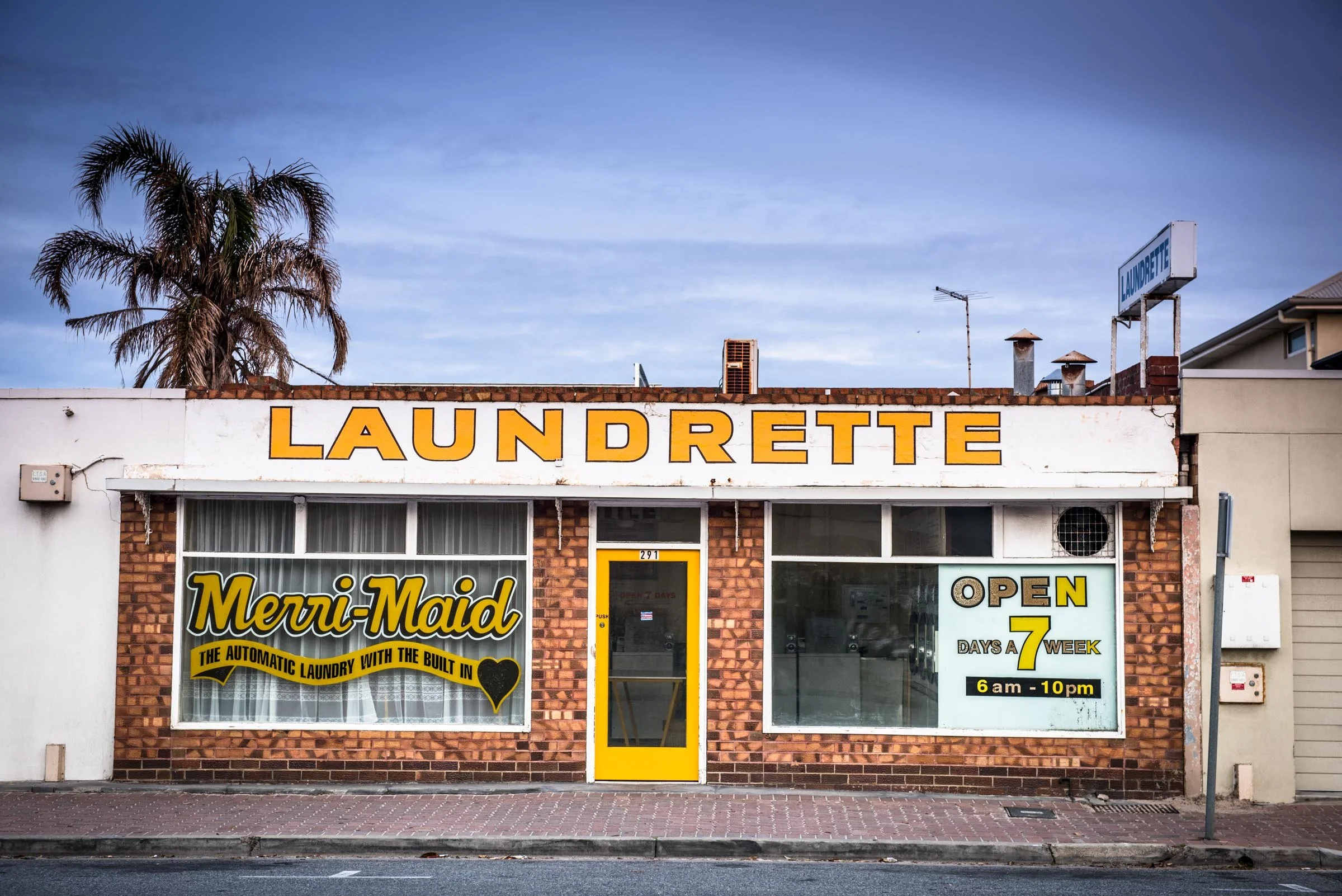 The Automatic Laundry with the Built in Love