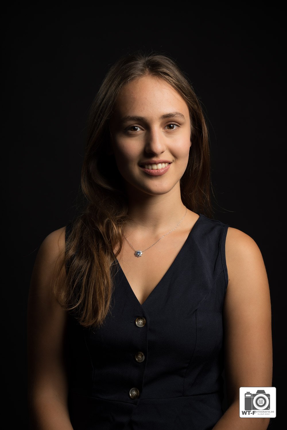 Studio Model Portrait-112.jpg