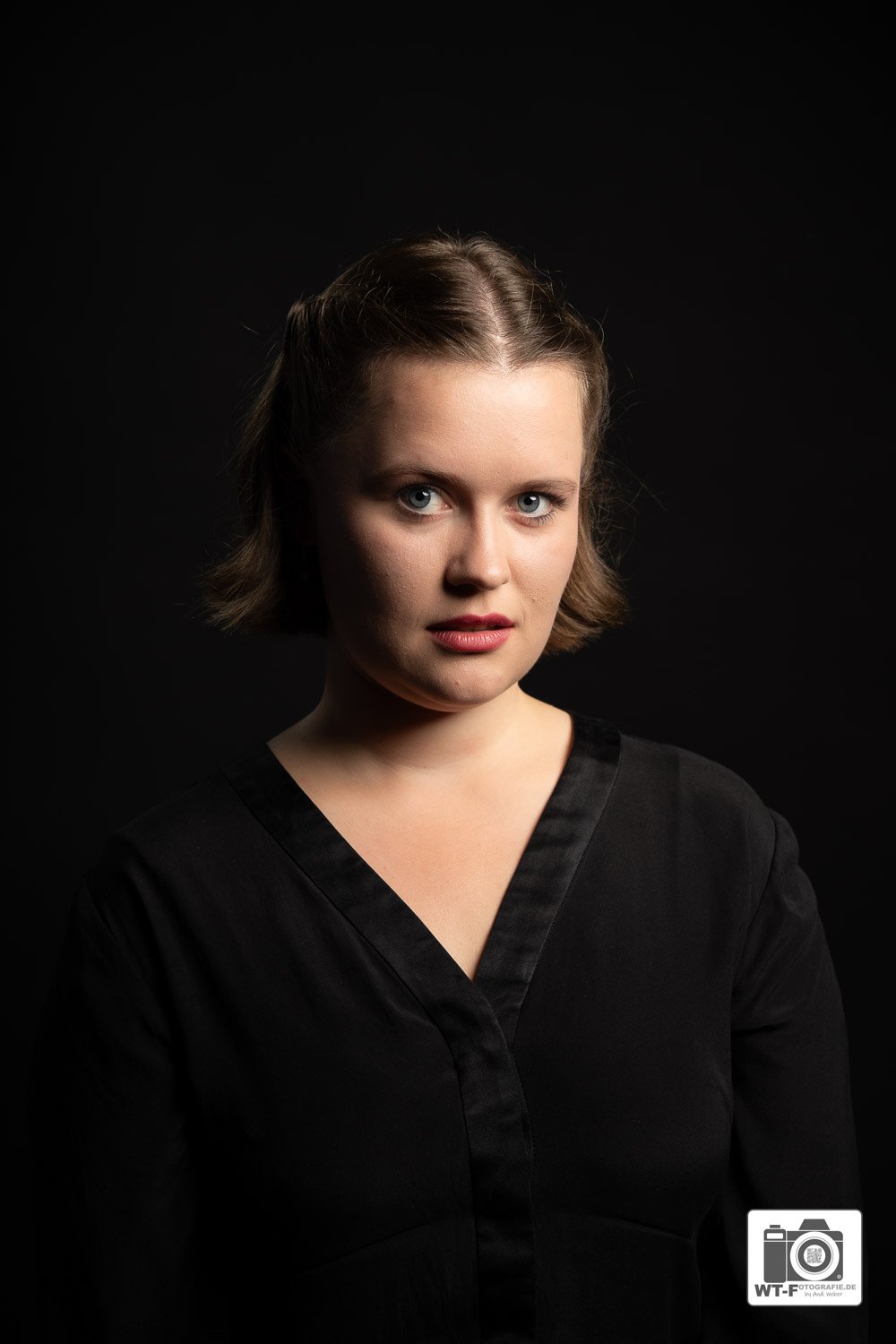 Studio Model Portrait-102.jpg
