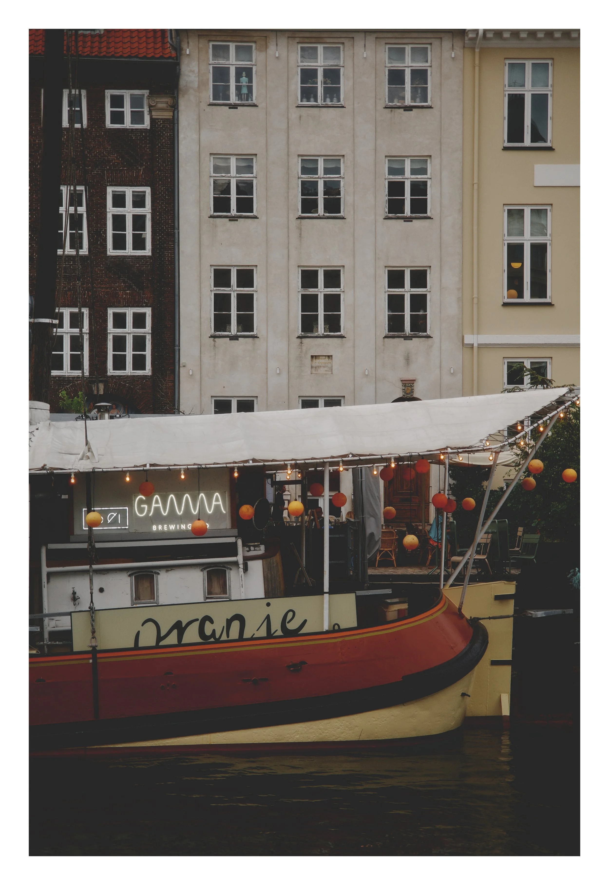 R0001053 edit25.jpg