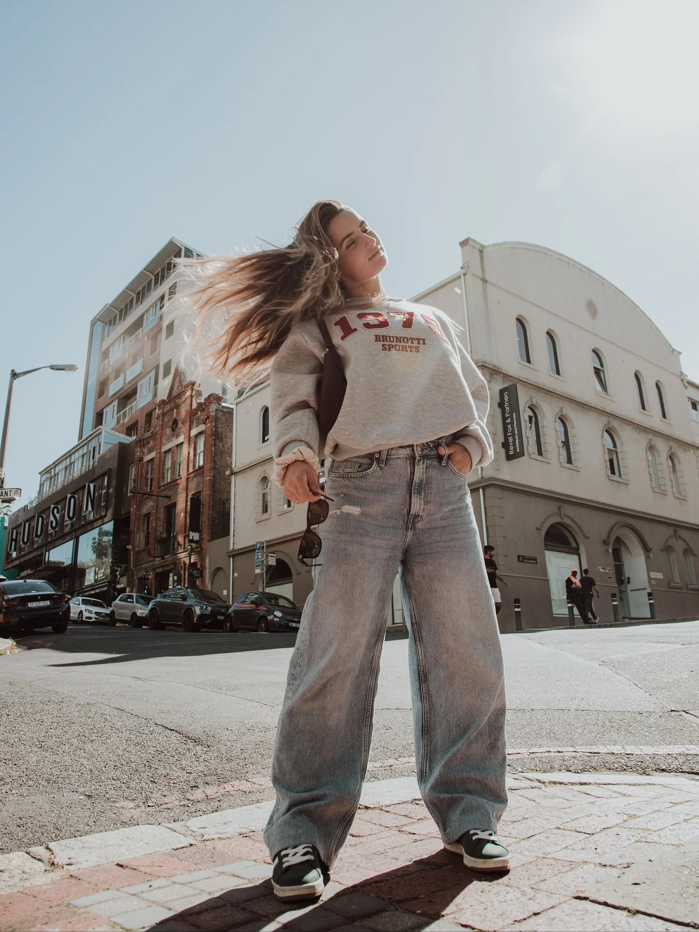 Street style 😎 @brunotti 

#capetownphotographer #capetownliving #streetphotographyhub
