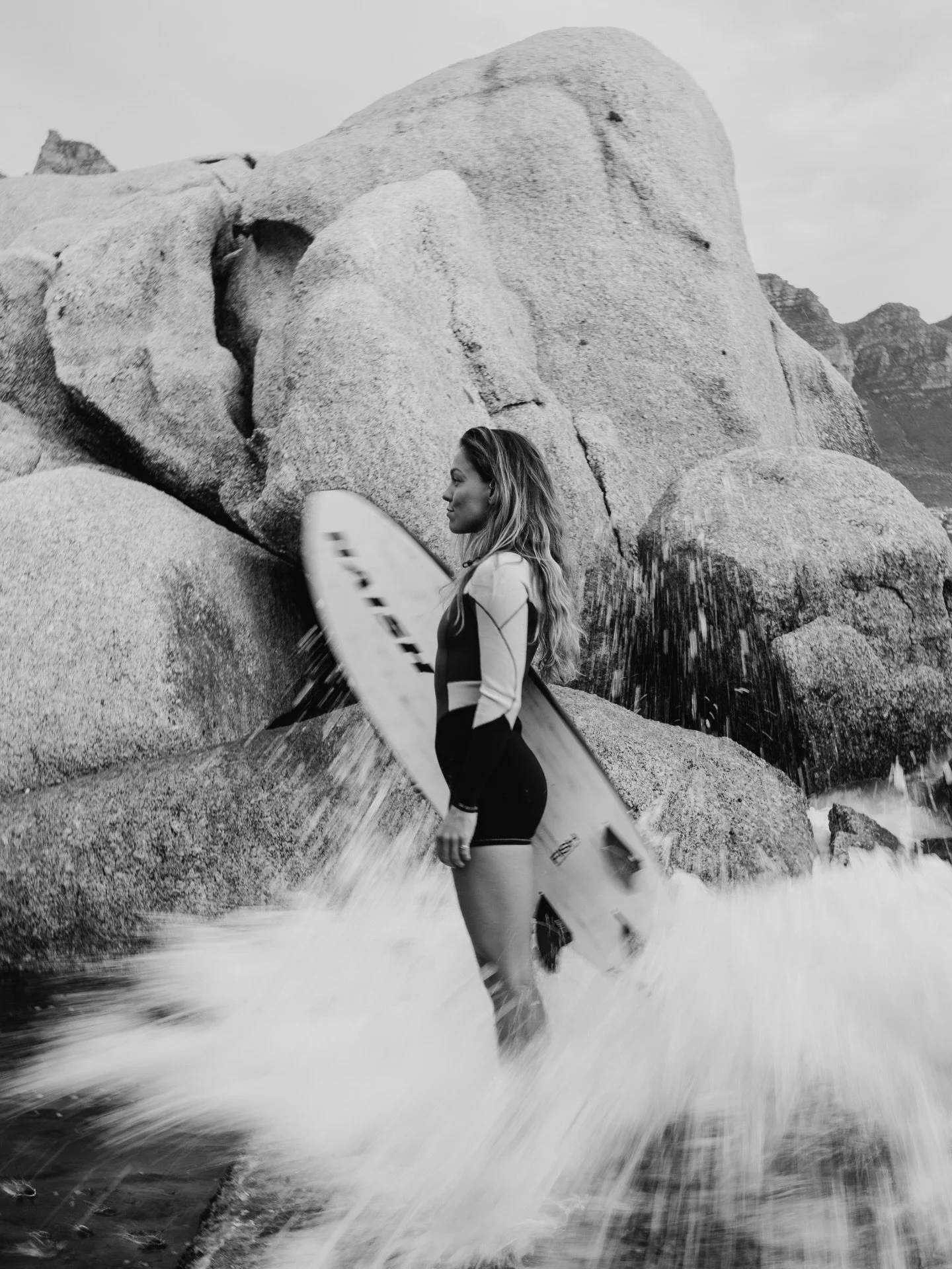 Summer sessions with the @prolimithq crew 🌊❤️📸

#capetownlife #capetownphotographer #sportsphotographer