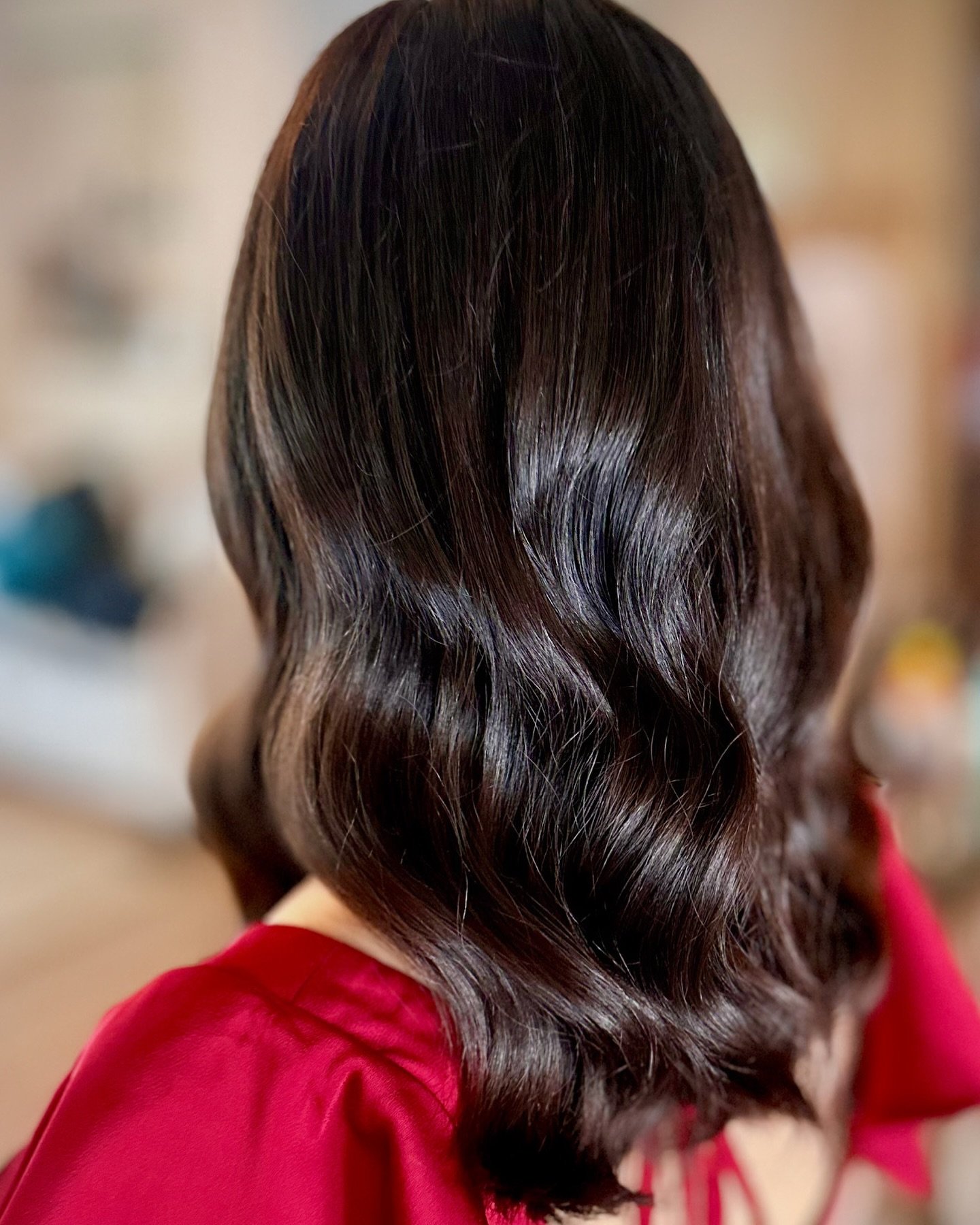 ✨Rocking a soft wave hairstyle as a  bridesmaid✨

venue @ranchodelaspalmas 
hair&amp;makeup @allurebridalbeauty 
hair by me
makeup @yolilov3 

#wedding #weddingday #bridesmaids #hairstylist #hairgoals #makeup