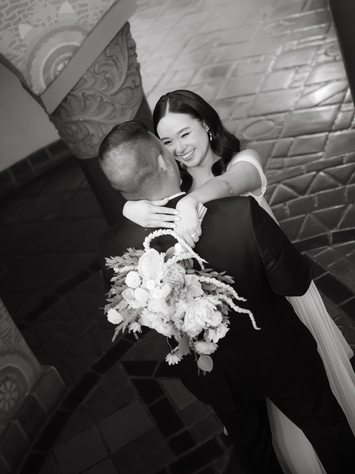 What an incredible honor! Huge thanks to the lovely Isaiah &amp; Ceci for still thinking of me a year later and sending this gorgeous card! Your special day is a big part of my life too!!🤍🩷

Photography: @sharonko_photo 
Venue: @santabarbaracourtho