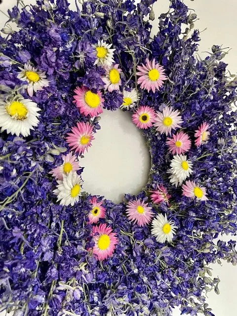 Couronne fleurs sechees bleu indigo (6).jpg