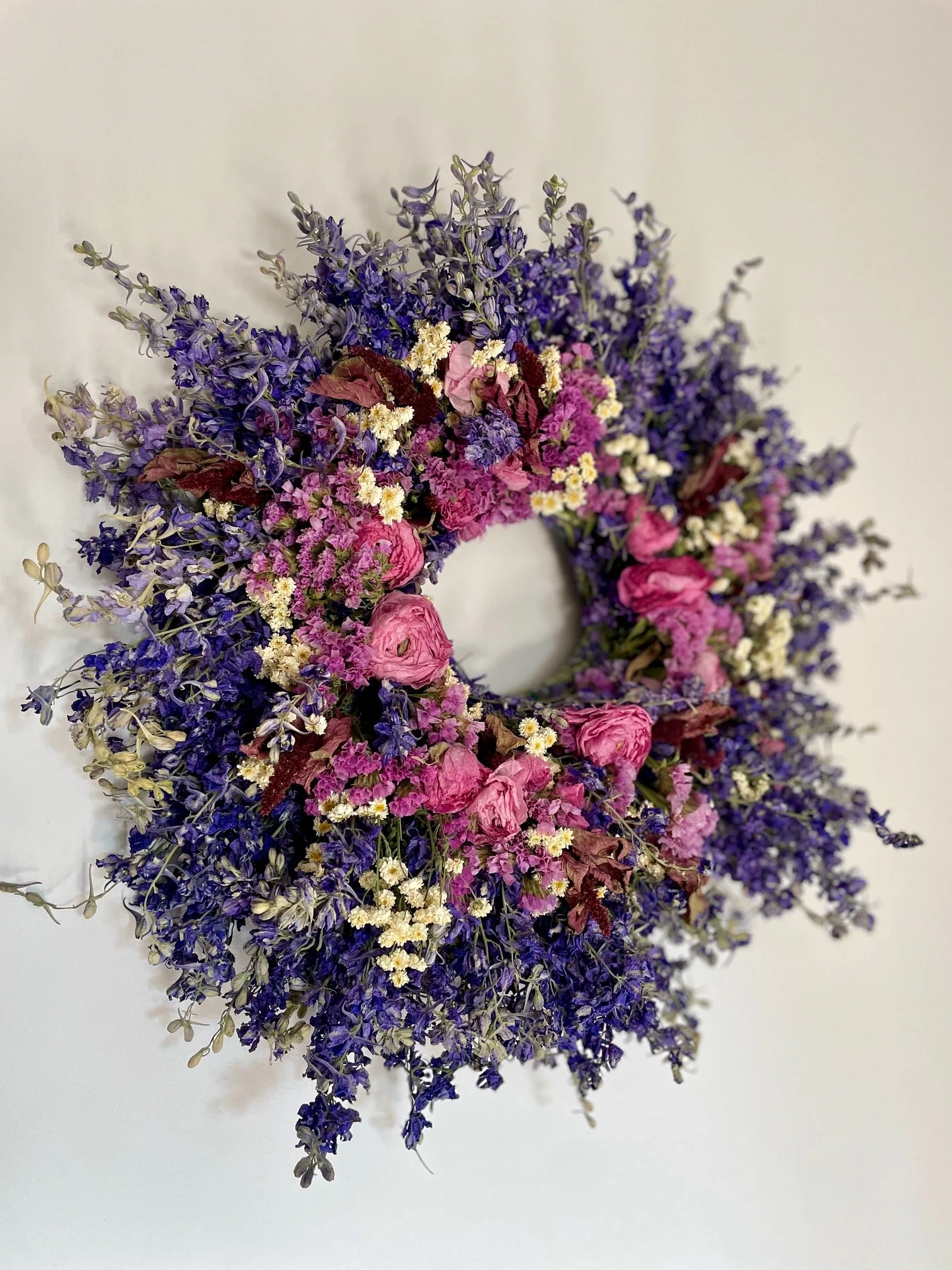 Couronne de pieds d alouette bleu et rose (4).jpg