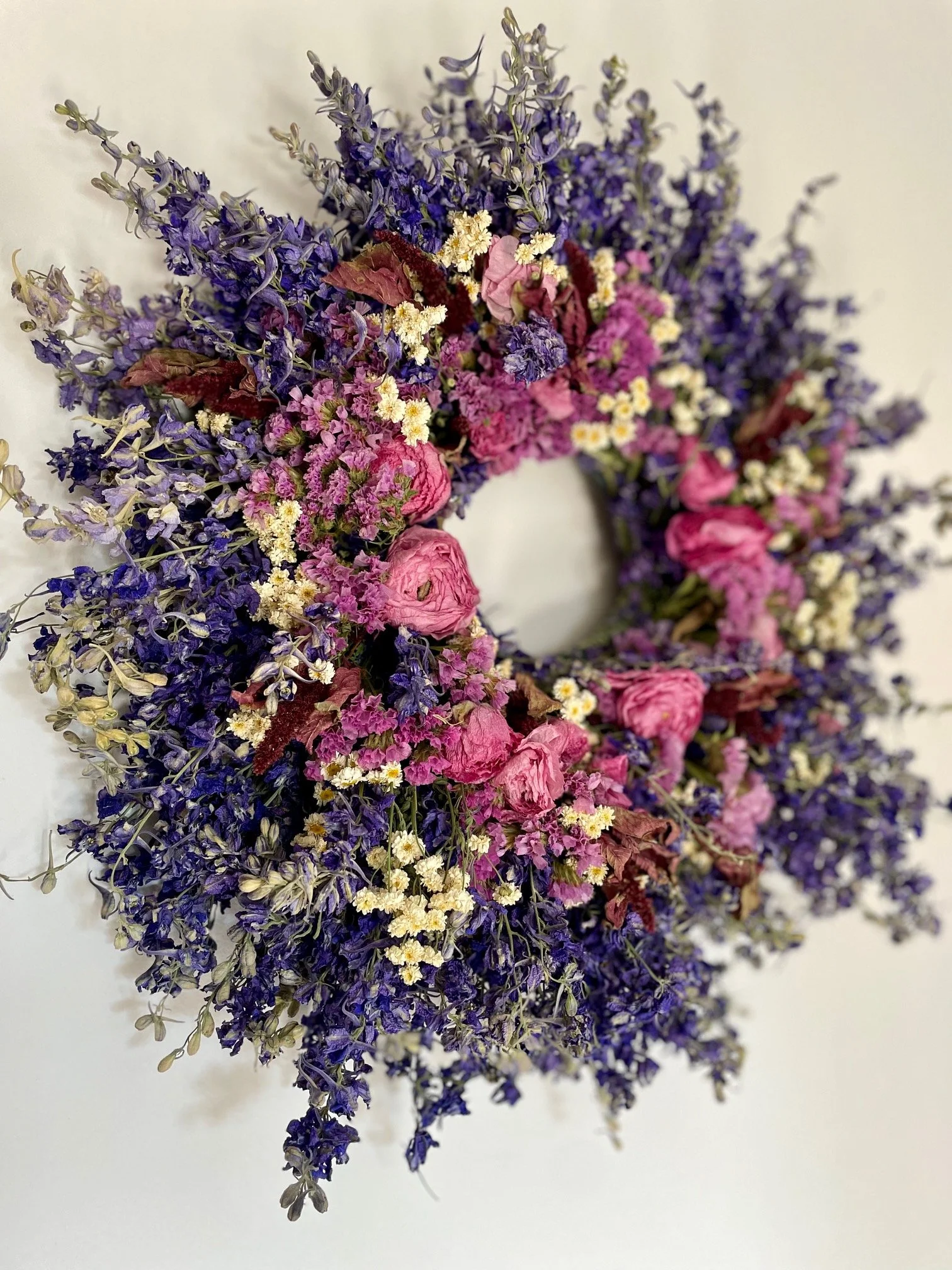 Couronne de pieds d alouette bleu et rose (1).jpg