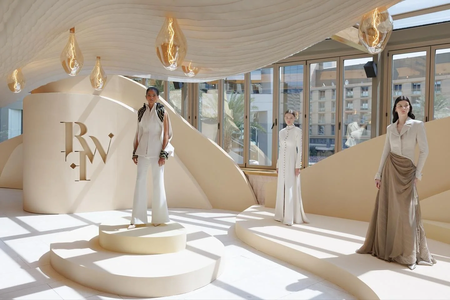 From Derza, to Aleena, to ARW&Agrave;, yesterday&rsquo;s Collection Presentations at Riyadh Fashion Week celebrated individuality, craftsmanship, and the power of Saudi design ✨

#riyadhfashionweek #hfaconsultancy