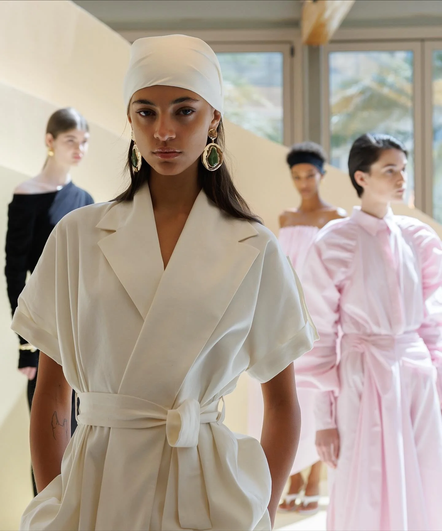 Day 4 at Riyadh Fashion Week, the Collections Presentations celebrated a powerful reflection of Saudi creativity and craftsmanship ✨🇸🇦

#riyadhfashionweek #hfaconsultancy