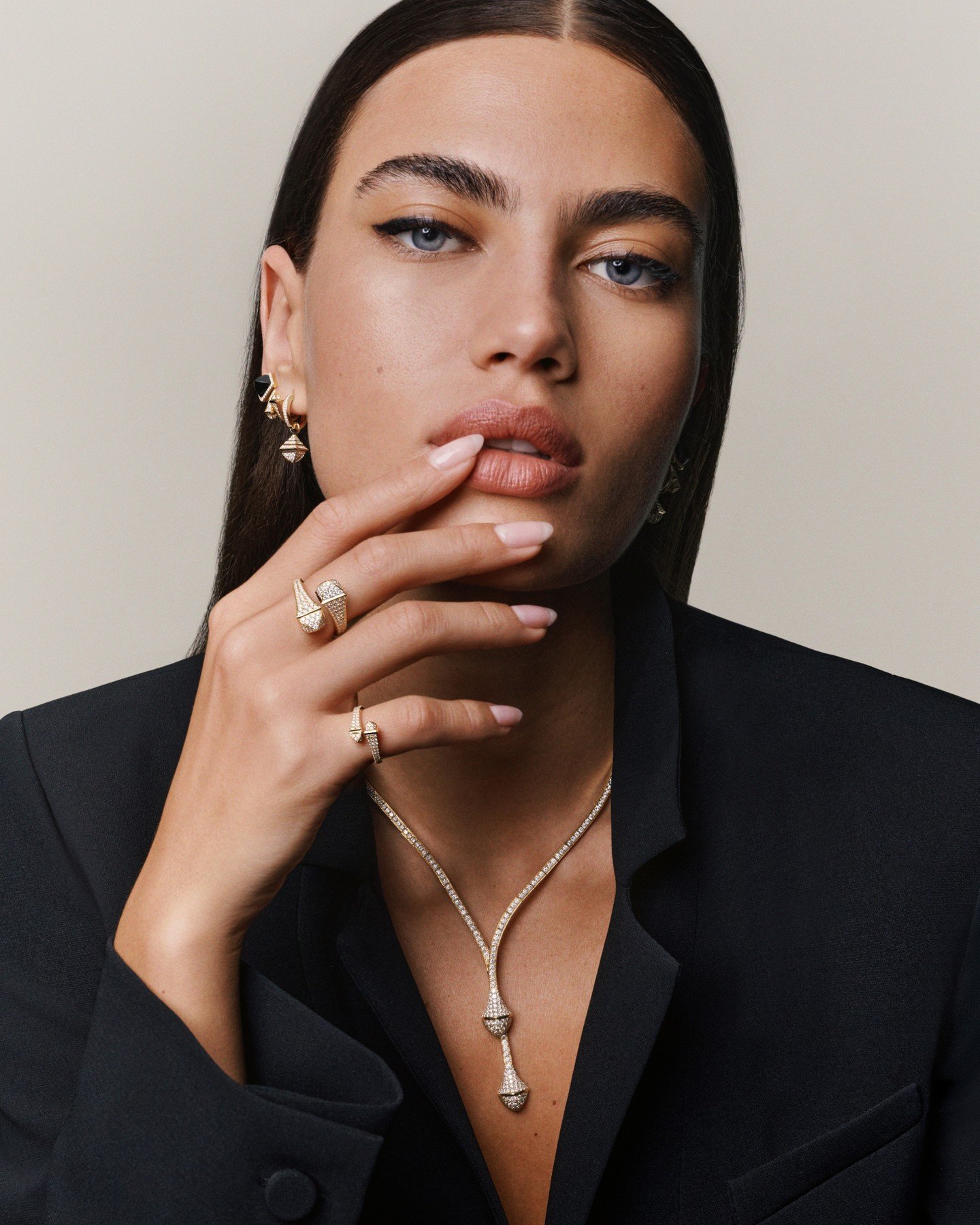 Find Your Cleo ⁠
A signature MARLI New York campaign celebrating bold design, craftsmanship, and styling freedom.⁠
@marli ⁠
⁠
#FindYourCleo #MARLINewYork #HFAConsultancy
