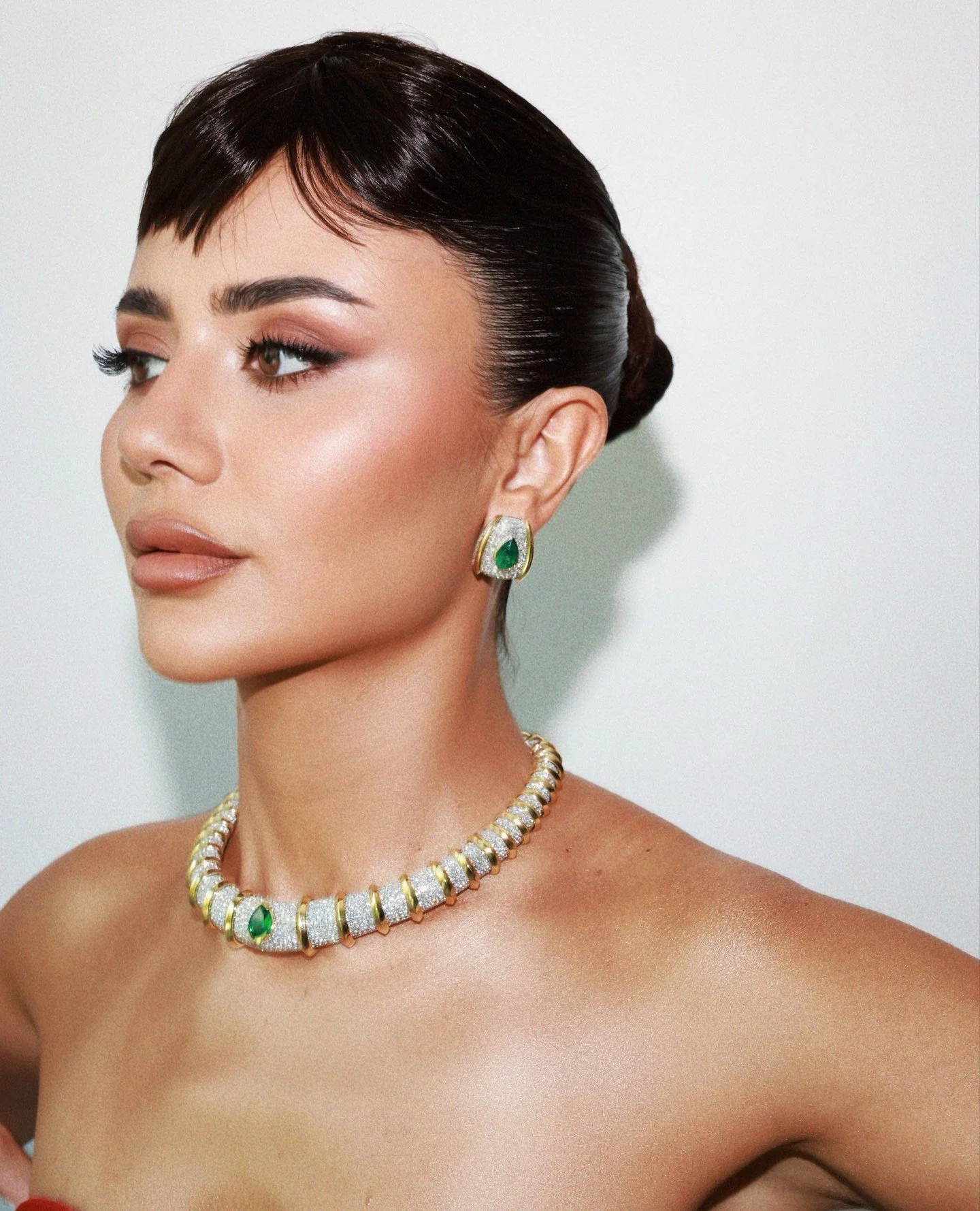 A statement of elegance and timeless craftsmanship at the 79th Cannes Film Festival with @sartorogeneve 💎⁠
⁠
@deemaalasadi⁠
@al.lamma⁠
@zainab.alblushi⁠
⁠
#sartorogeneve #hfaconsultancy #cannesfilmfestival