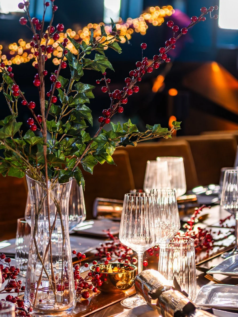 🎄 Christmas, but different 🎄

Swap loud parties for a festive dining experience filled with atmosphere, connection, and exceptional food.

For 24&ndash;28 guests, enjoy:
🥂 Sparkling wine reception
🍴 6-course festive meal
🏛 Exclusive use of our h