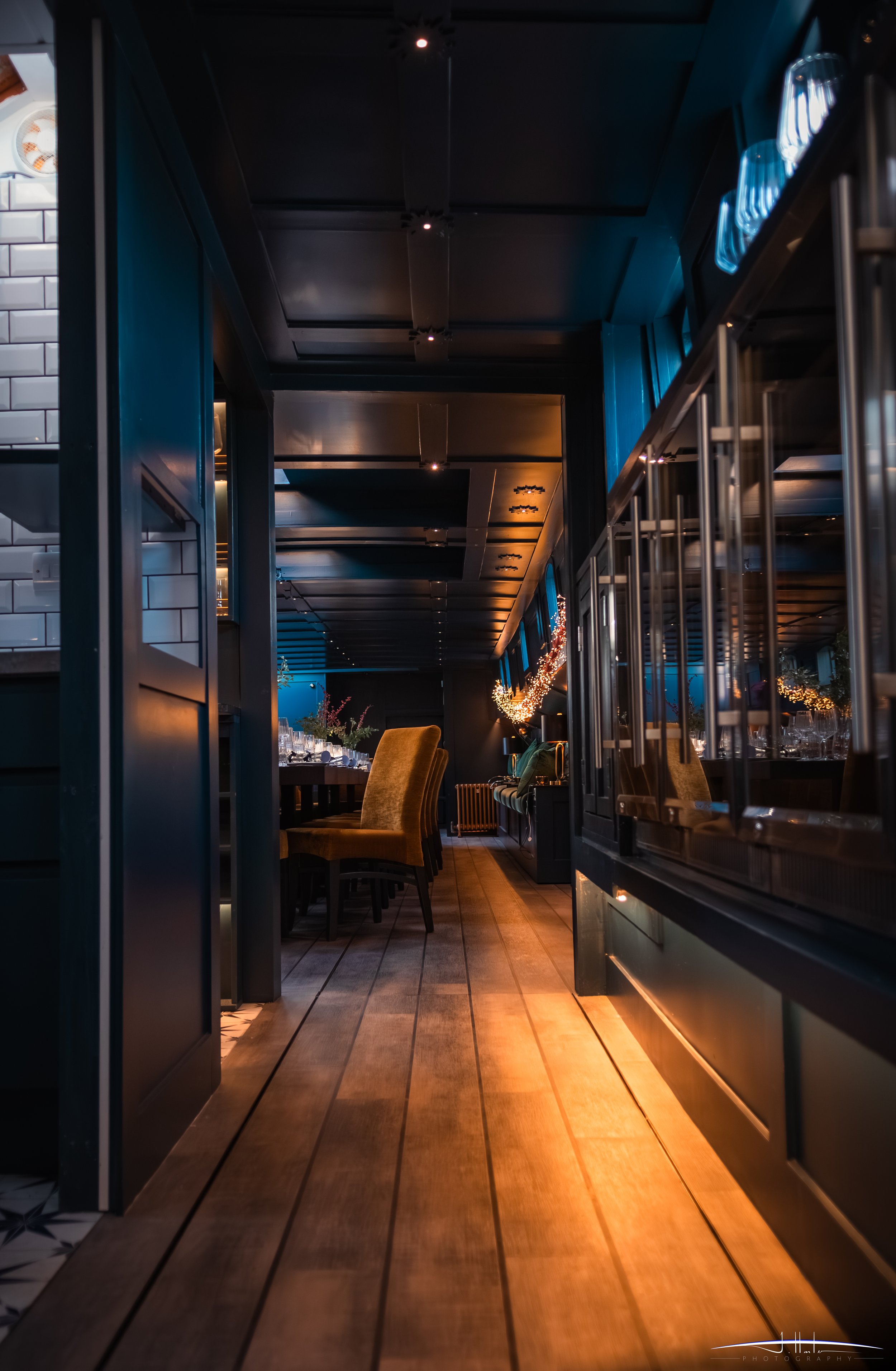 Leven is Strijd - Inside the Dutch Barge