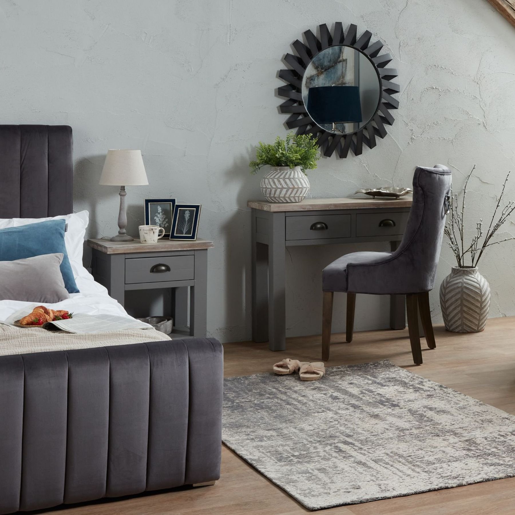Teos Table Lamp Wood Linen