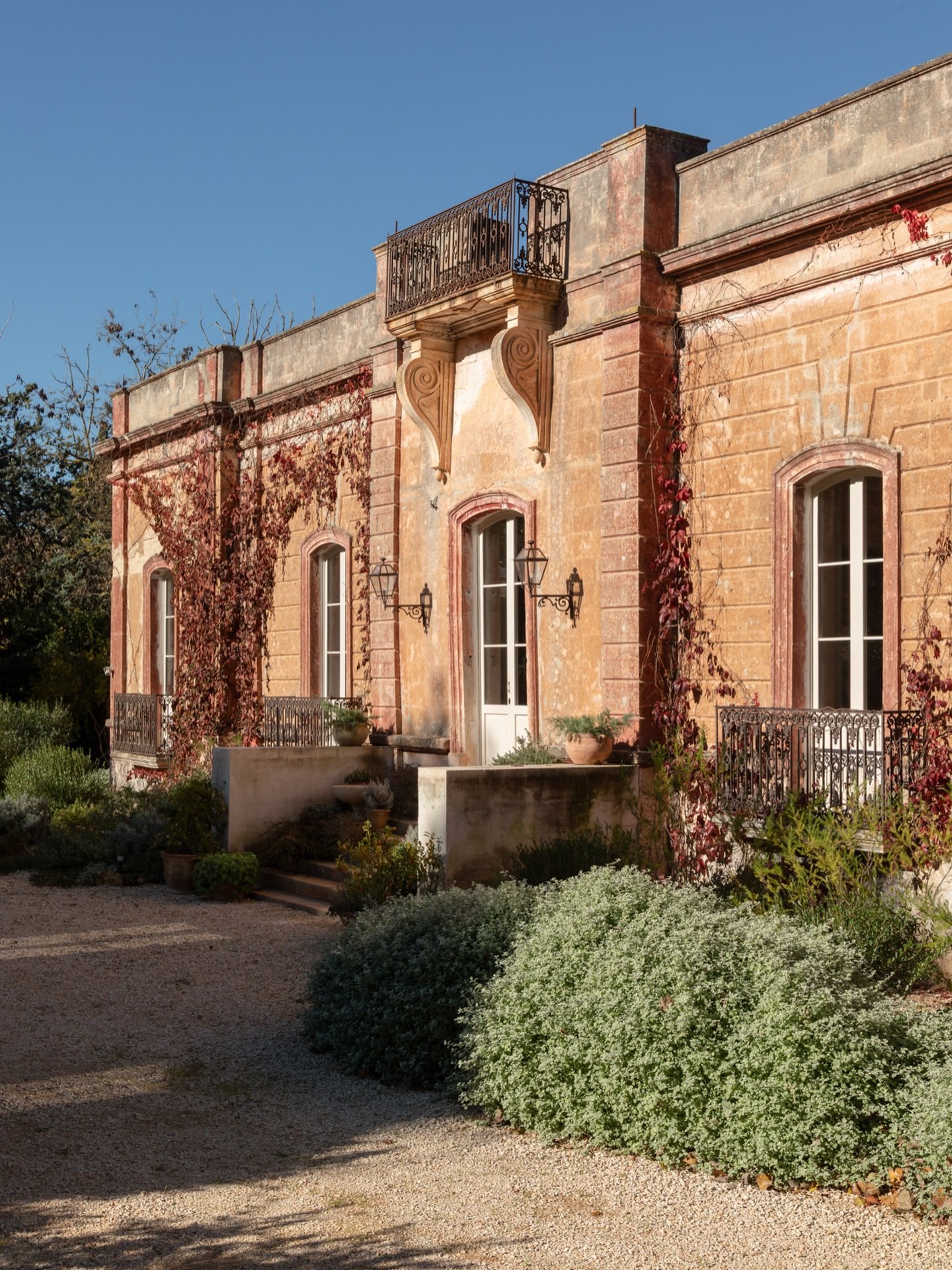 Location W. Now live on our website. A truly stunning villa, beautifully restored and curated. A rather incredible backdrop for product shoots and fashion alike. The front and side elevations so pretty in this original paint and the garden aromatic a