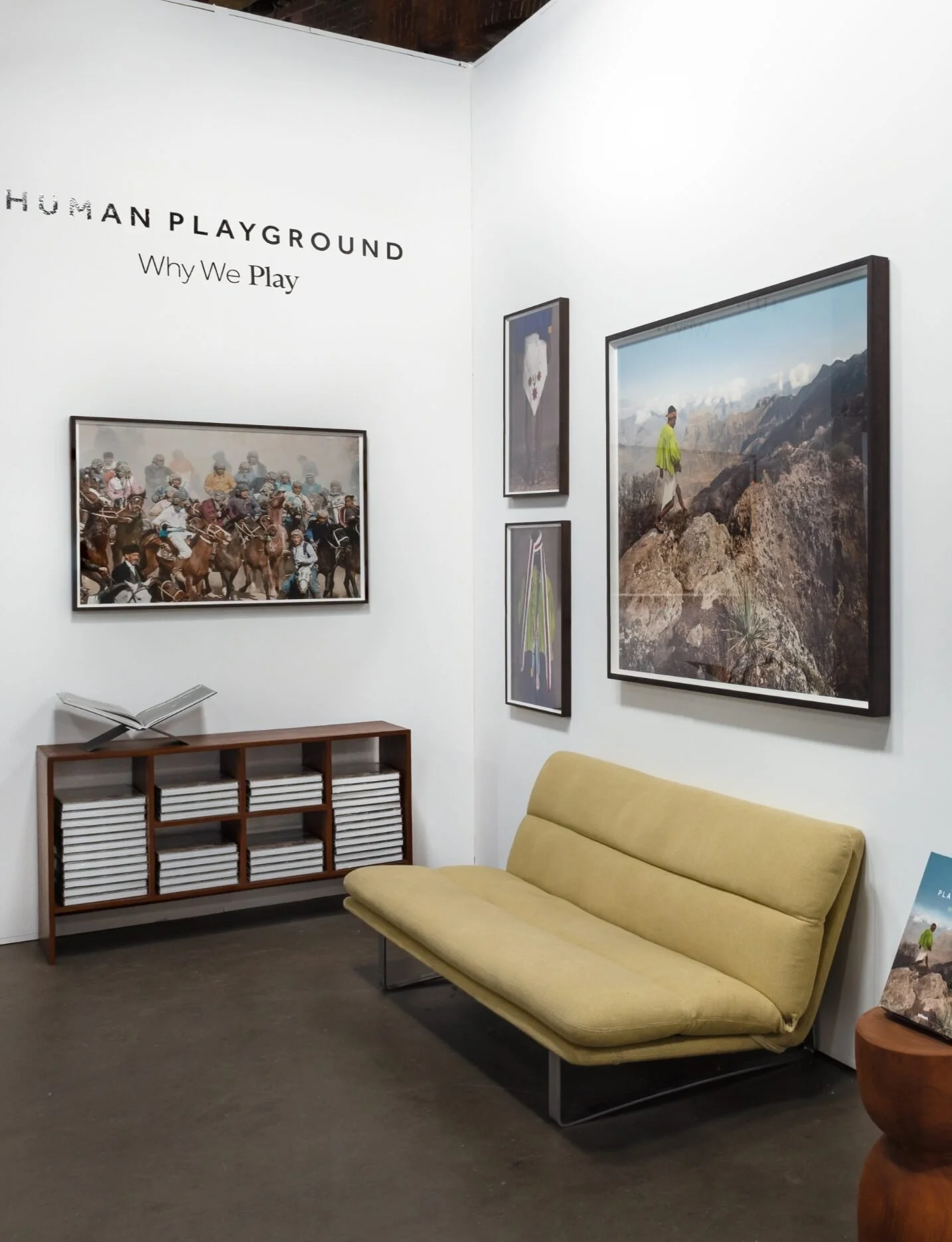 HumanPlayground_Unseen_Hauben_5.jpg