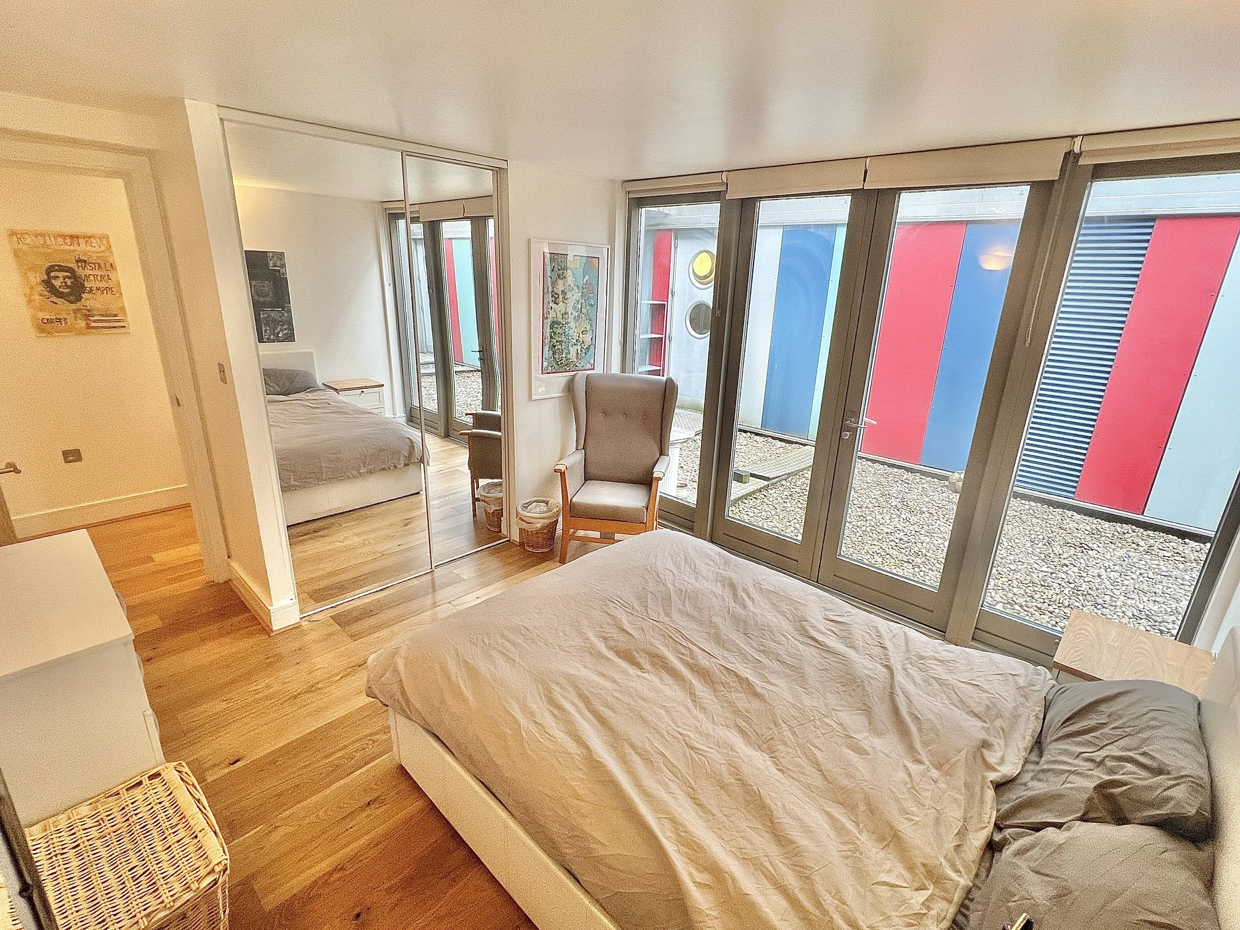 1  Bedroom Flat Albany Court