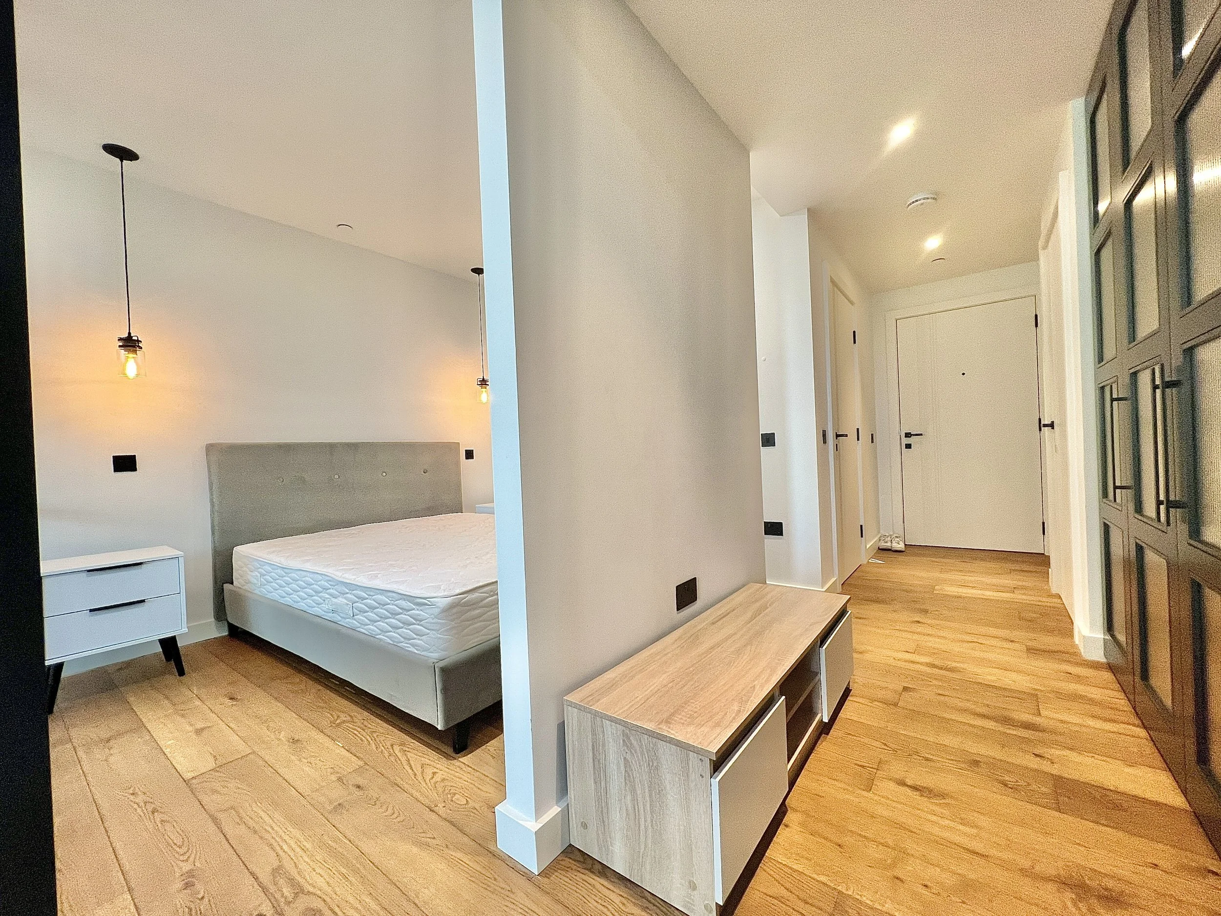 10th floor 1 bedroon flat
