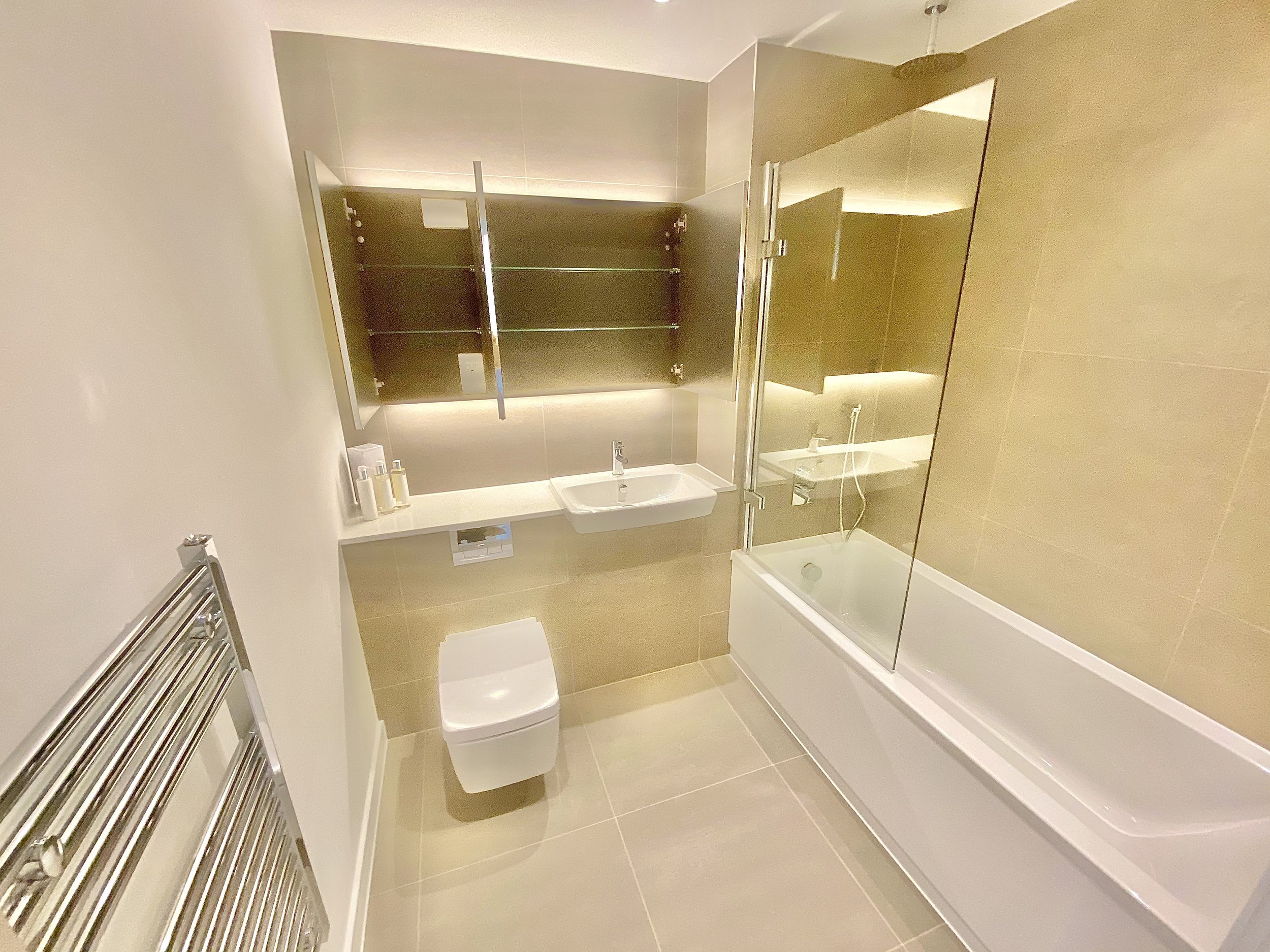 1 Bedroom Flat - Ballarat House