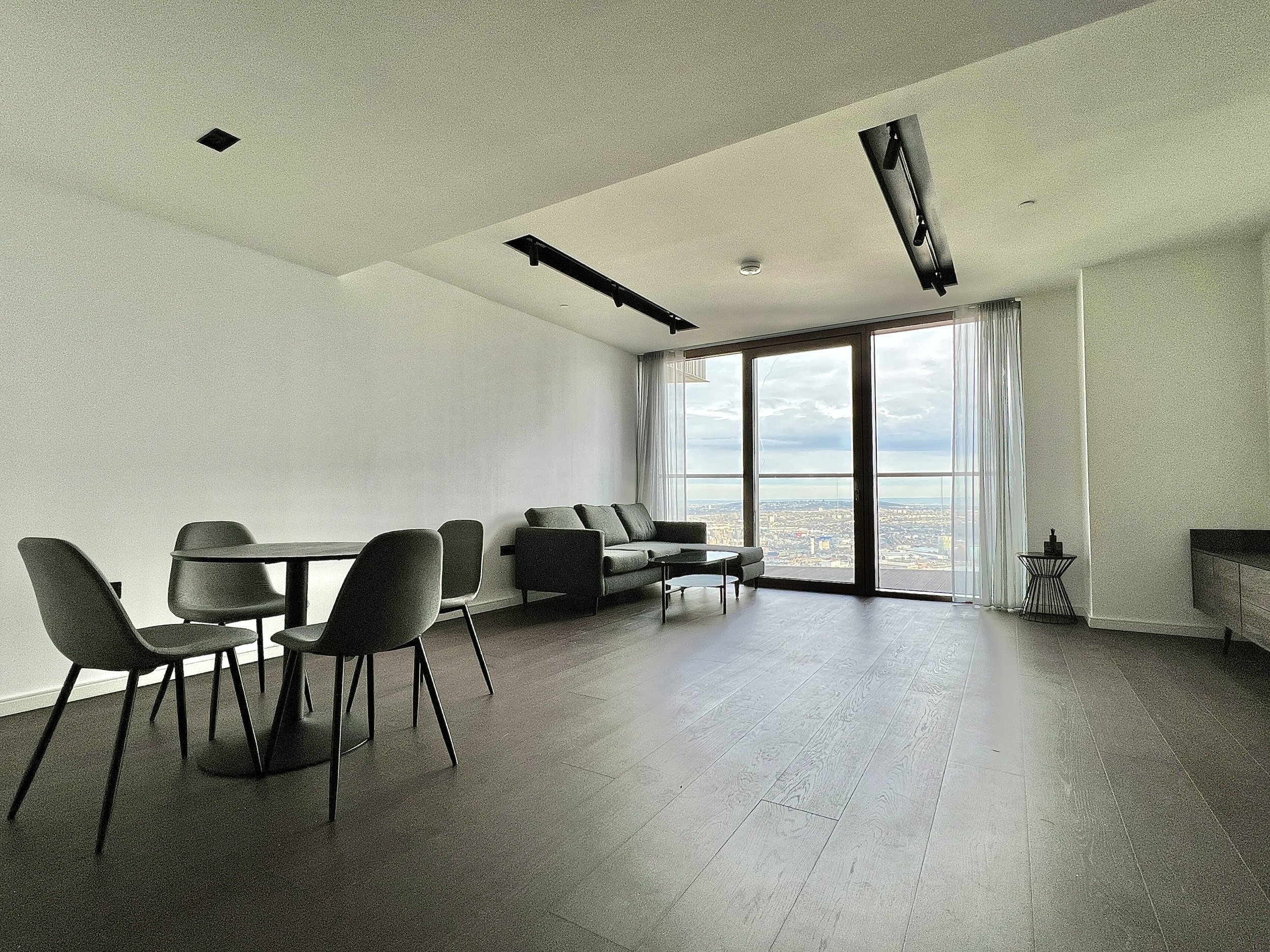 47th Floor 1 Bedroom